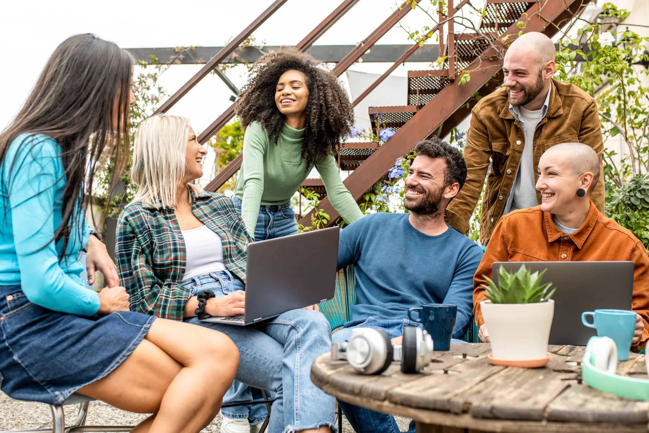 Millennial Boss Moaning Gen Z Staff Are 'a Massive Headache' Sparks Debate - Vimarsana News