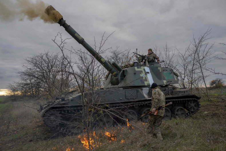 Members of the Ukrainian artillery unit