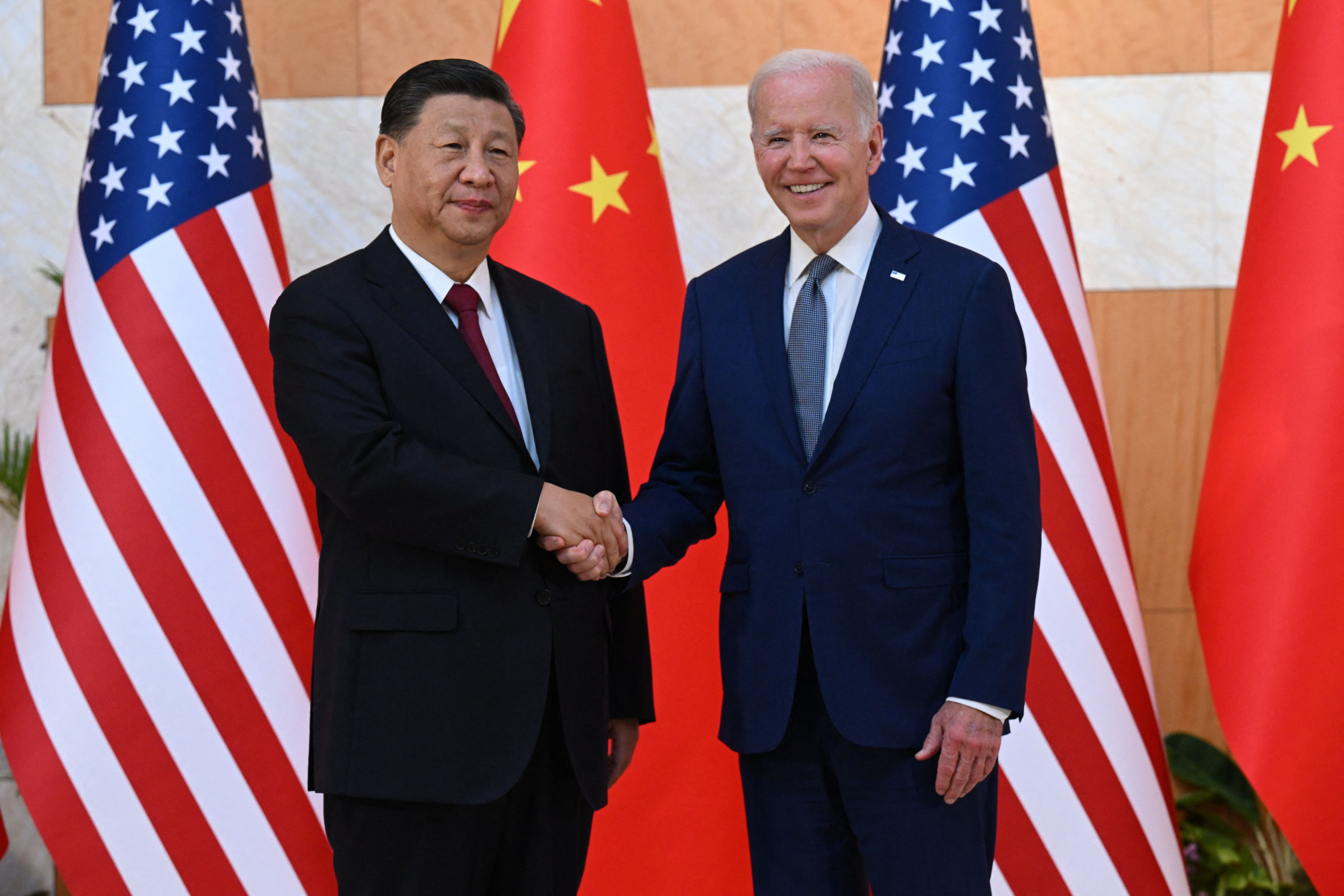 Biden and Xi Agree Nuclear Weapons Use in Ukraine 'Totally Unacceptable'