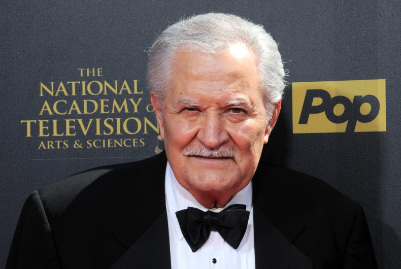 Jennifer Aniston Pays Tribute to Late Father John Aniston — Statement