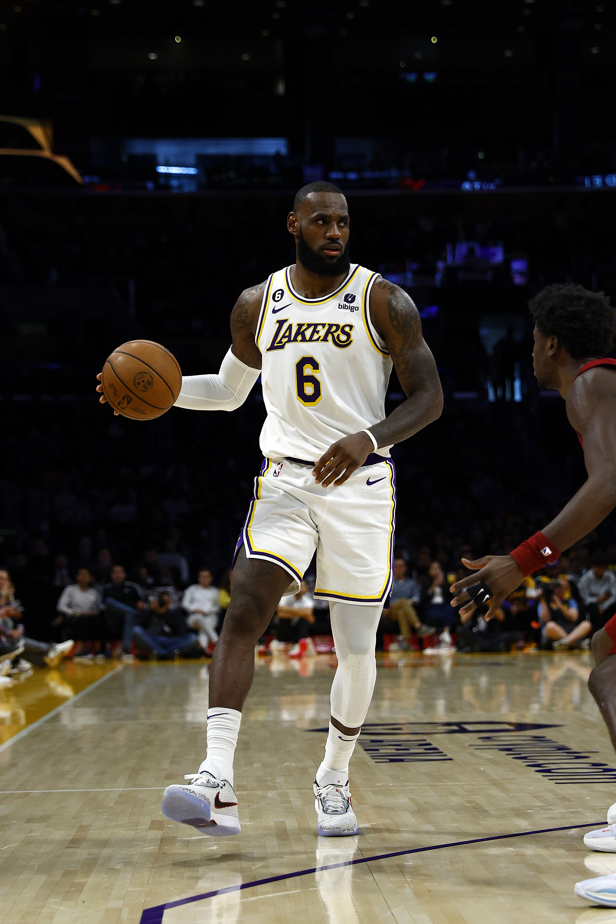 LeBron James 'Must Be Traded' For L.A. Lakers To Be Successful – Lamar ...