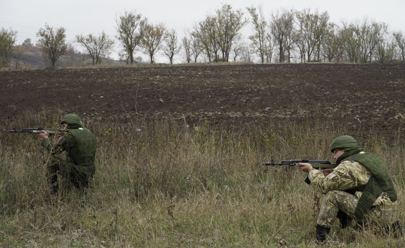Ukraine organizing the surrender of Russian soldiers