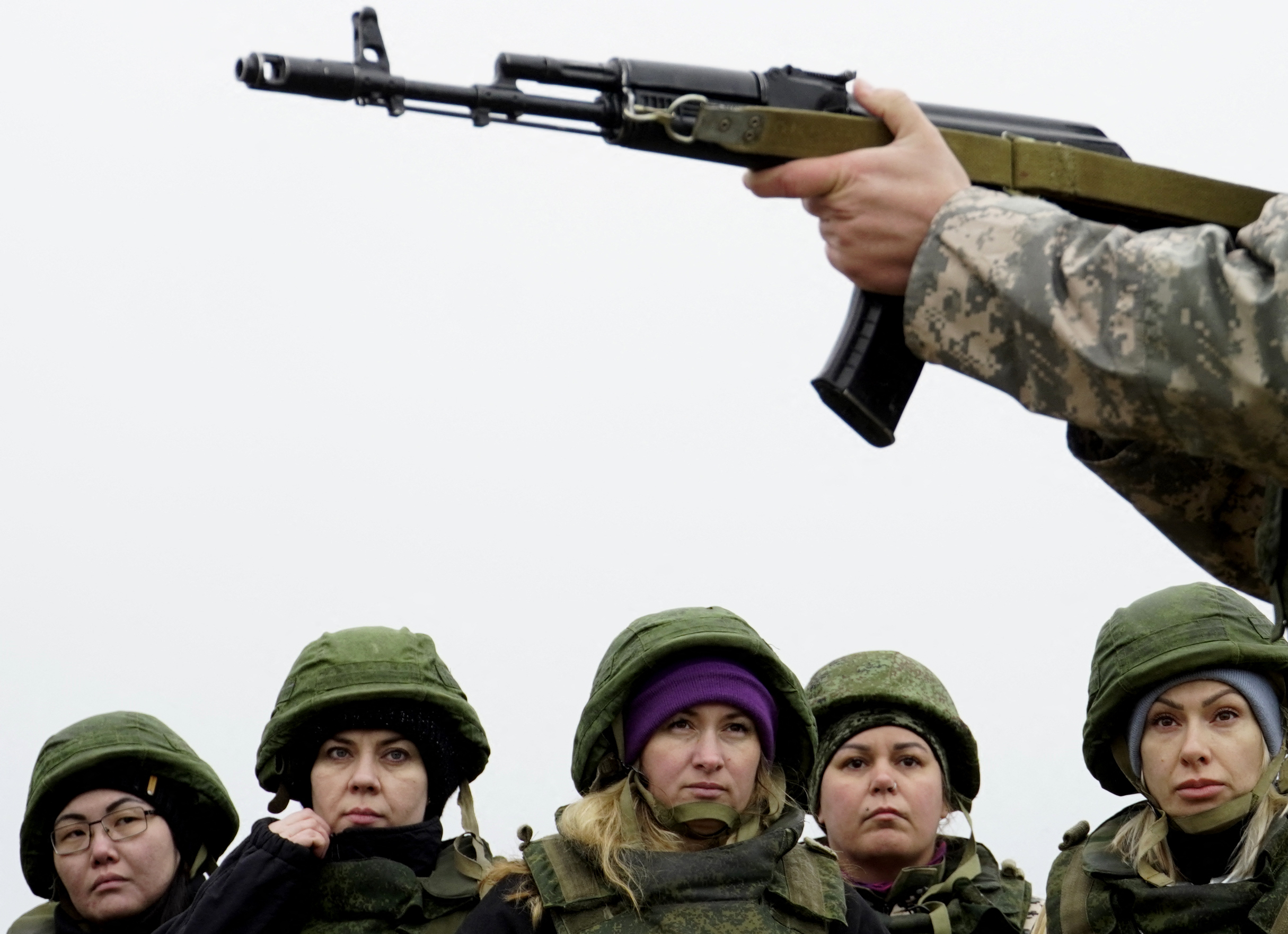 Ukraine claims Crimea secretly being mobilized as Kremlin denies 2nd draft