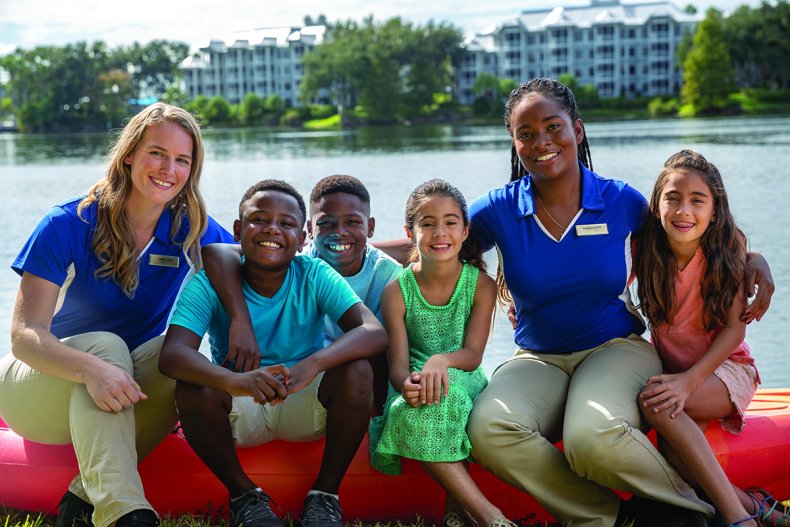 MVW associates with children lakeside
