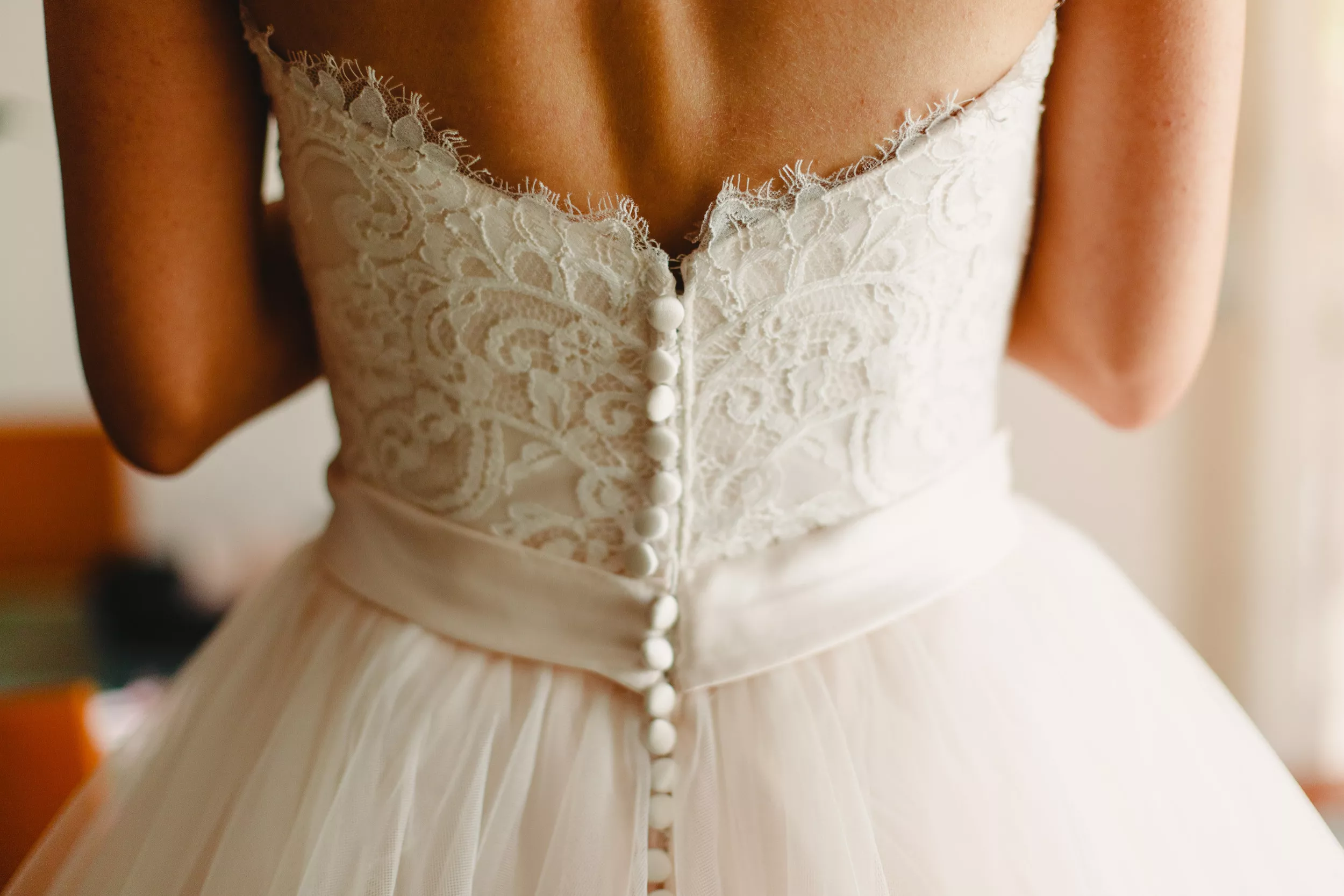 Anger Erupts as Woman Wanted to Wear Bridal Gown to Family Wedding - Vimarsana News
