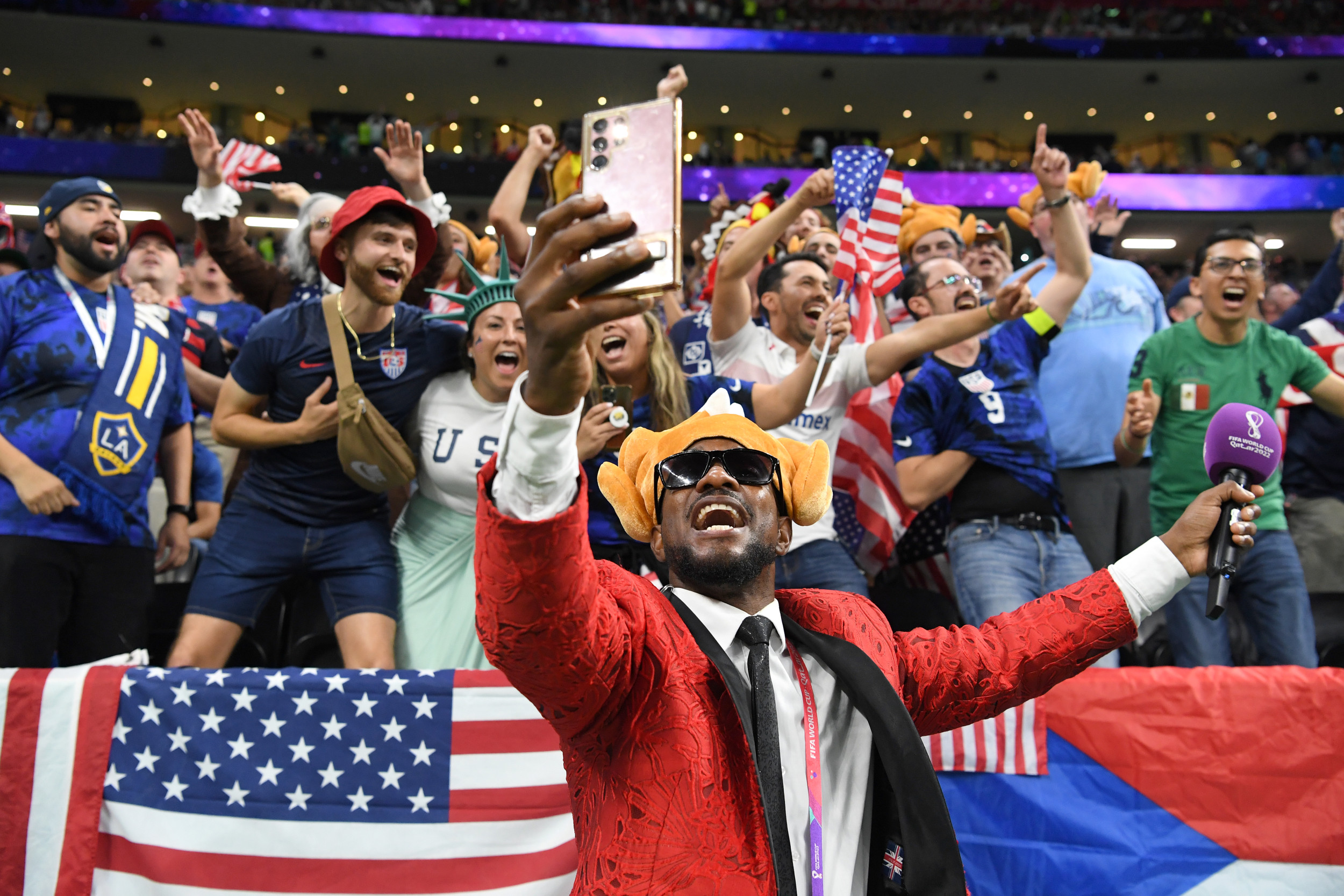 England Soccer Fans Mocked After U S World Cup Tie Y alls Main Sport 