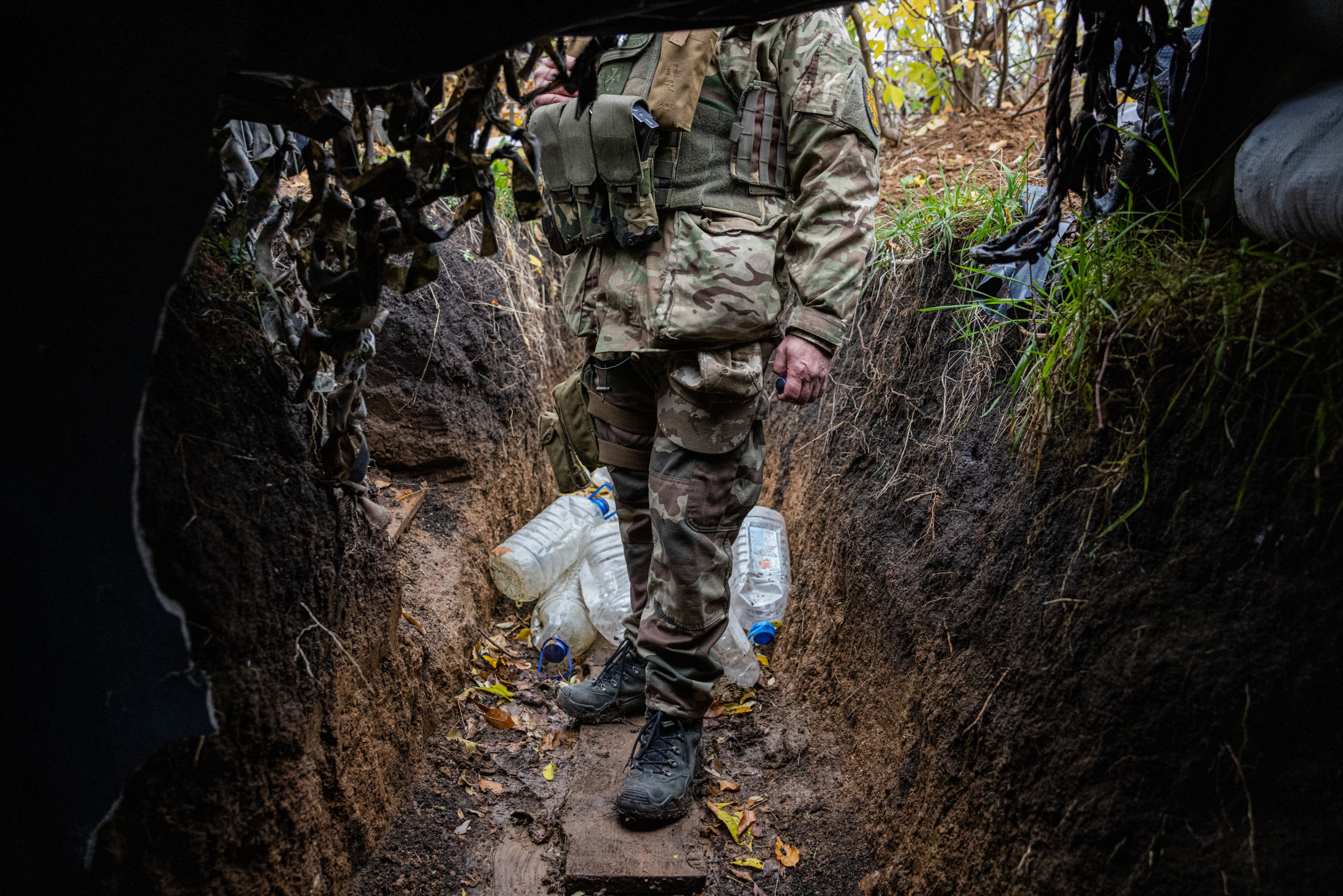 'I Feel Rage and Disgust': Ukrainian Soldier's Angry Letter From Frontline