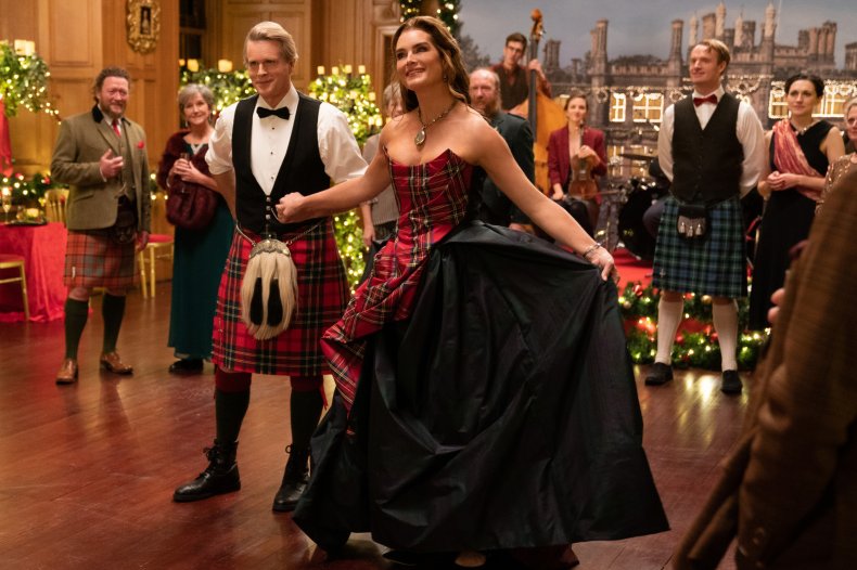 A Castle For Christmas cast
