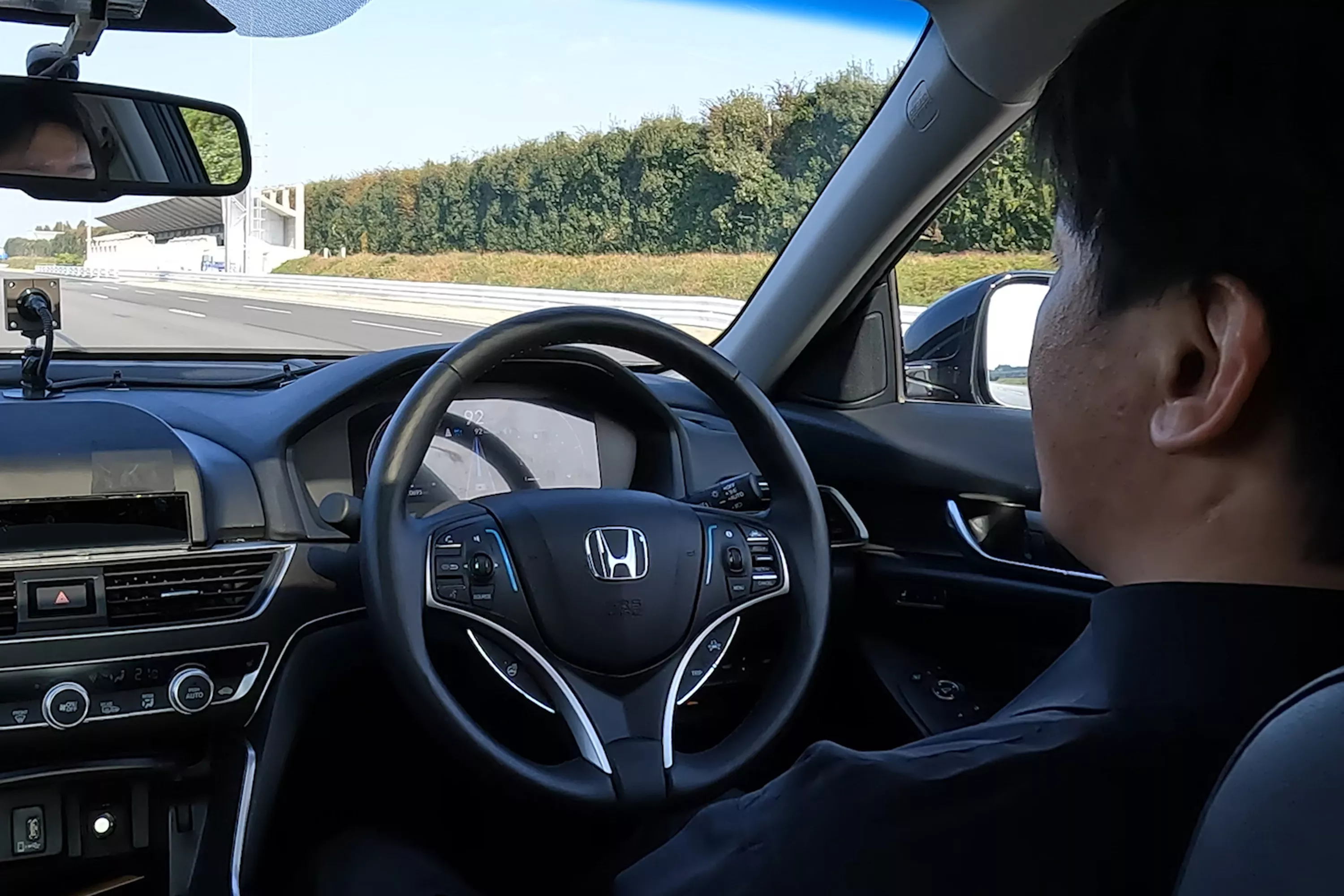 Hondas Getting Super Cruise-like Hands-free Driving Capability - Vimarsana News