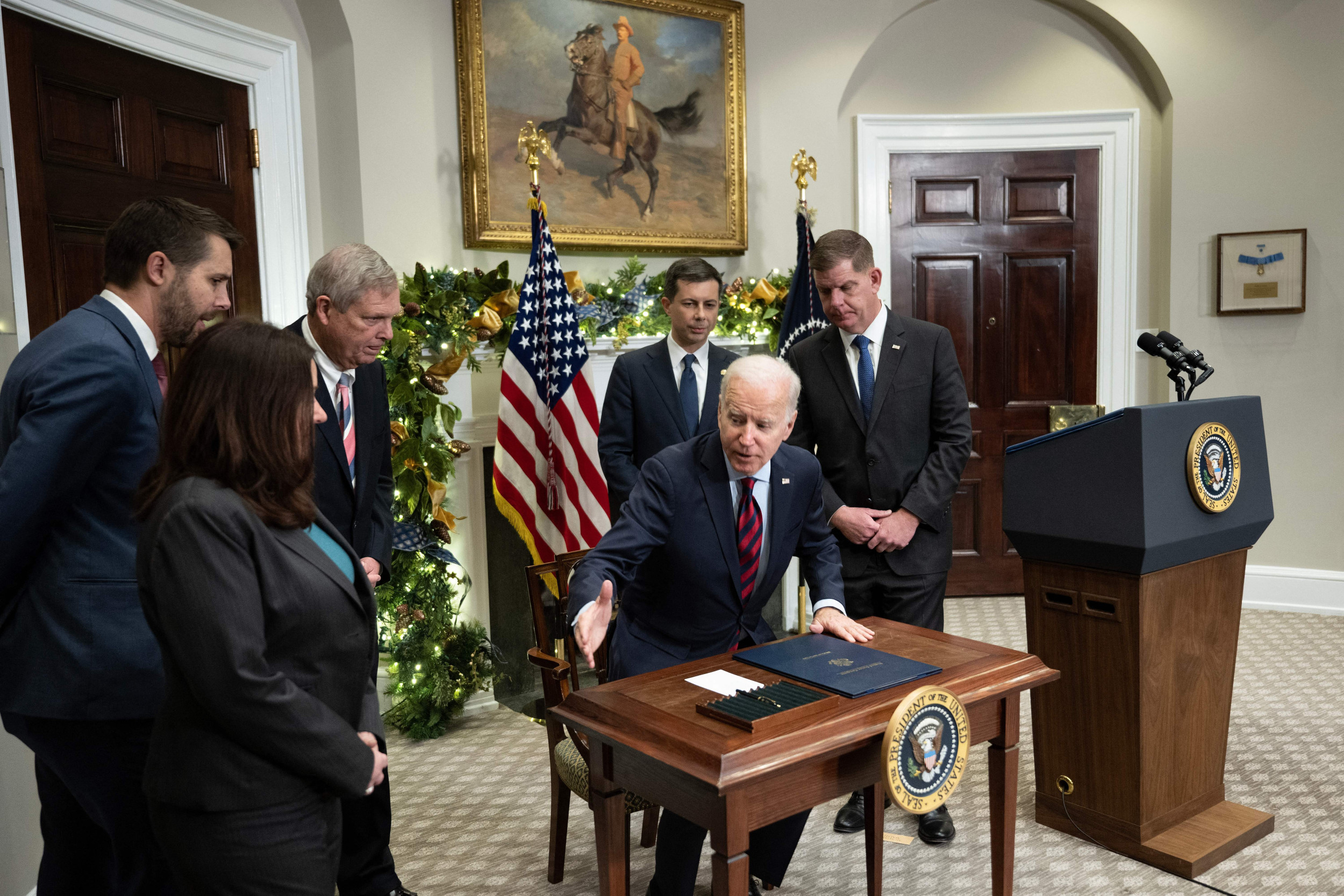 Rail Worker Slams Biden Deal 'Forced' On Unions, Knocks President's ...