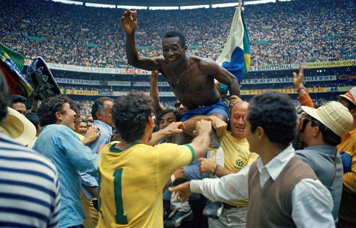 Pele celebrates World Cup win