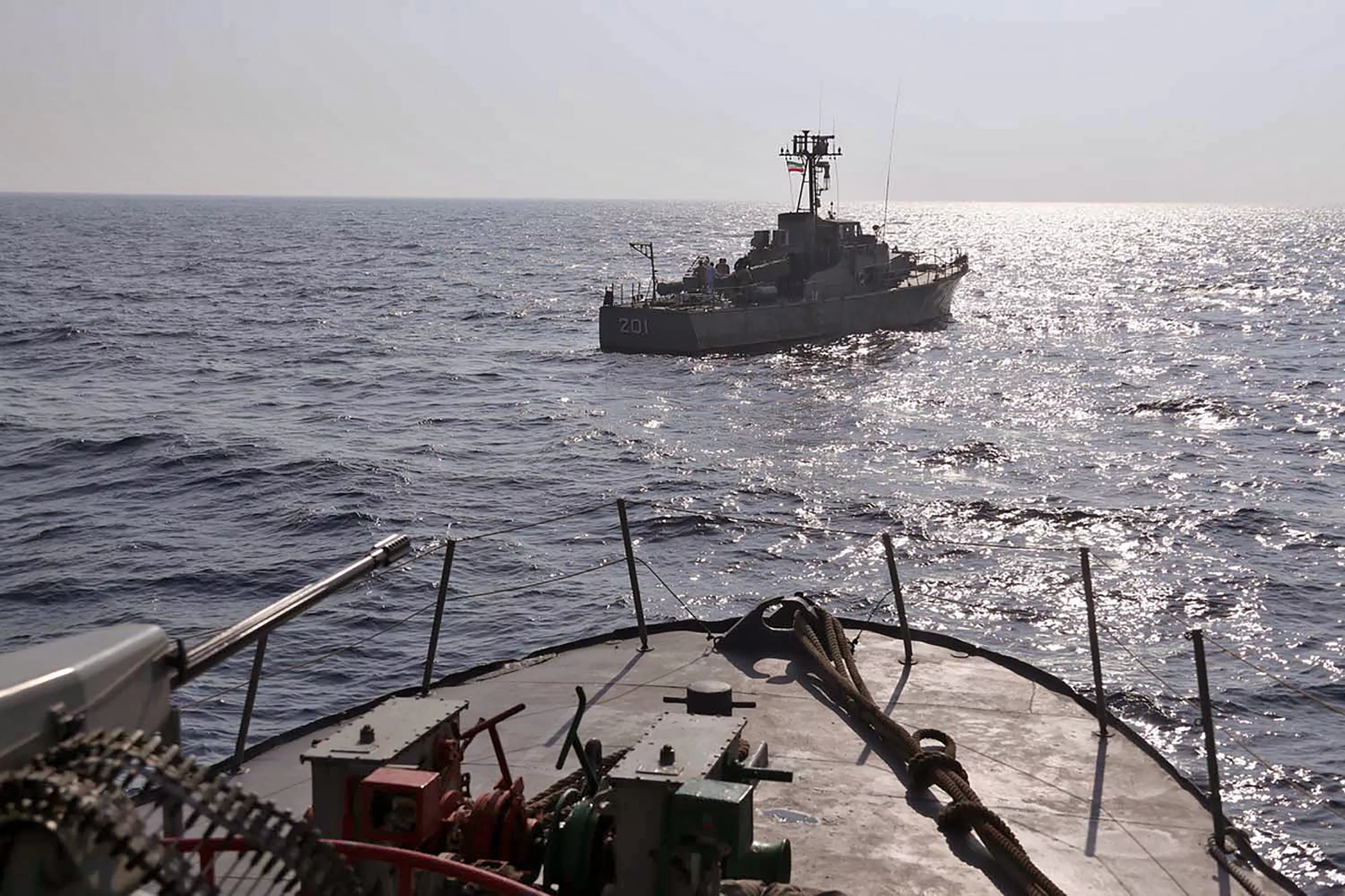 Iranian Patrol Boat Attempts to Blind U.S. Navy Ships in Strait of Hormuz - Vimarsana News