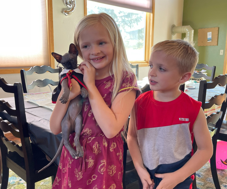 Amelia and Baron 'Naked Kitty' with Mew