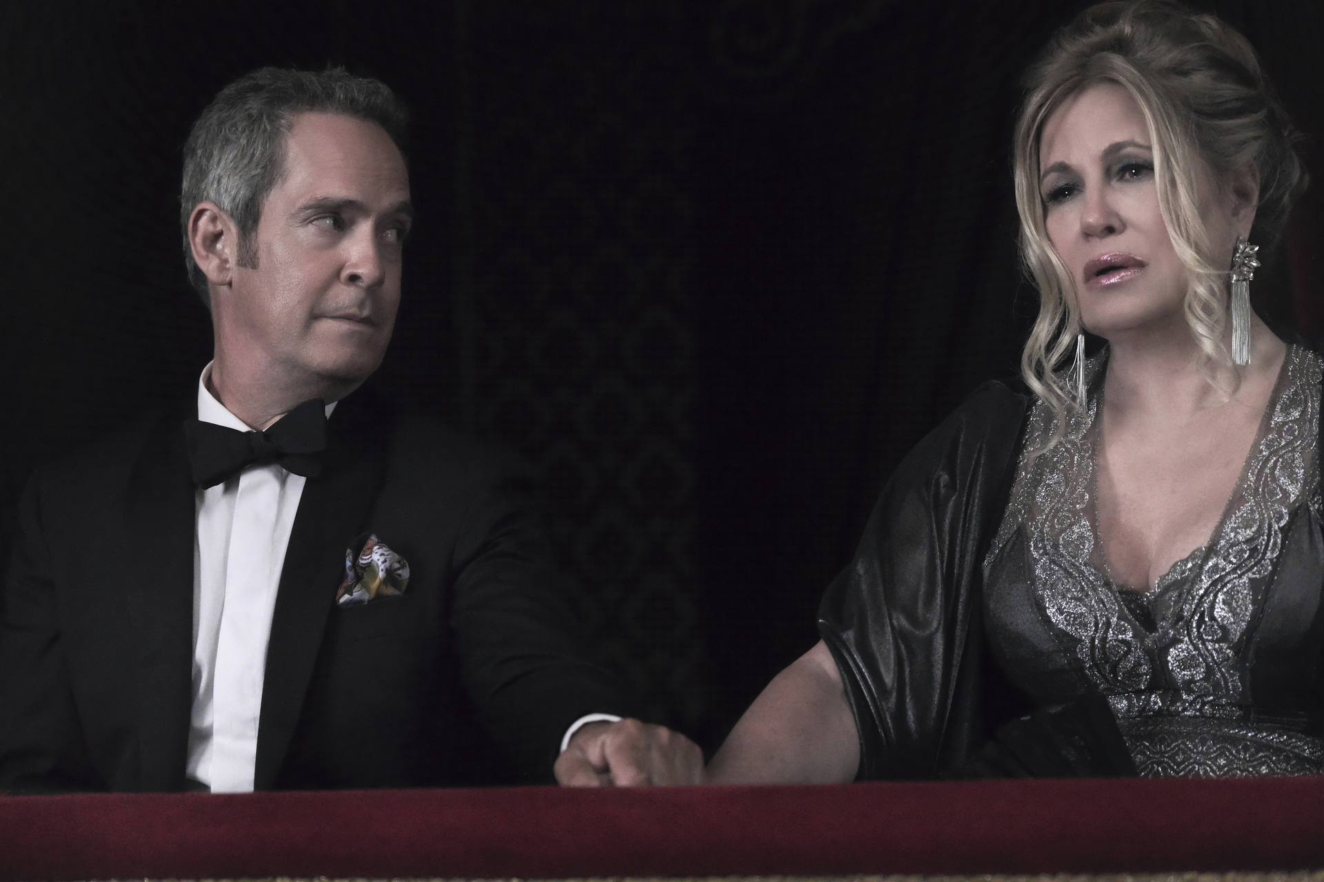 Jennifer Coolidge and Mike White Discuss the 'White Lotus' Finale - The New  York Times