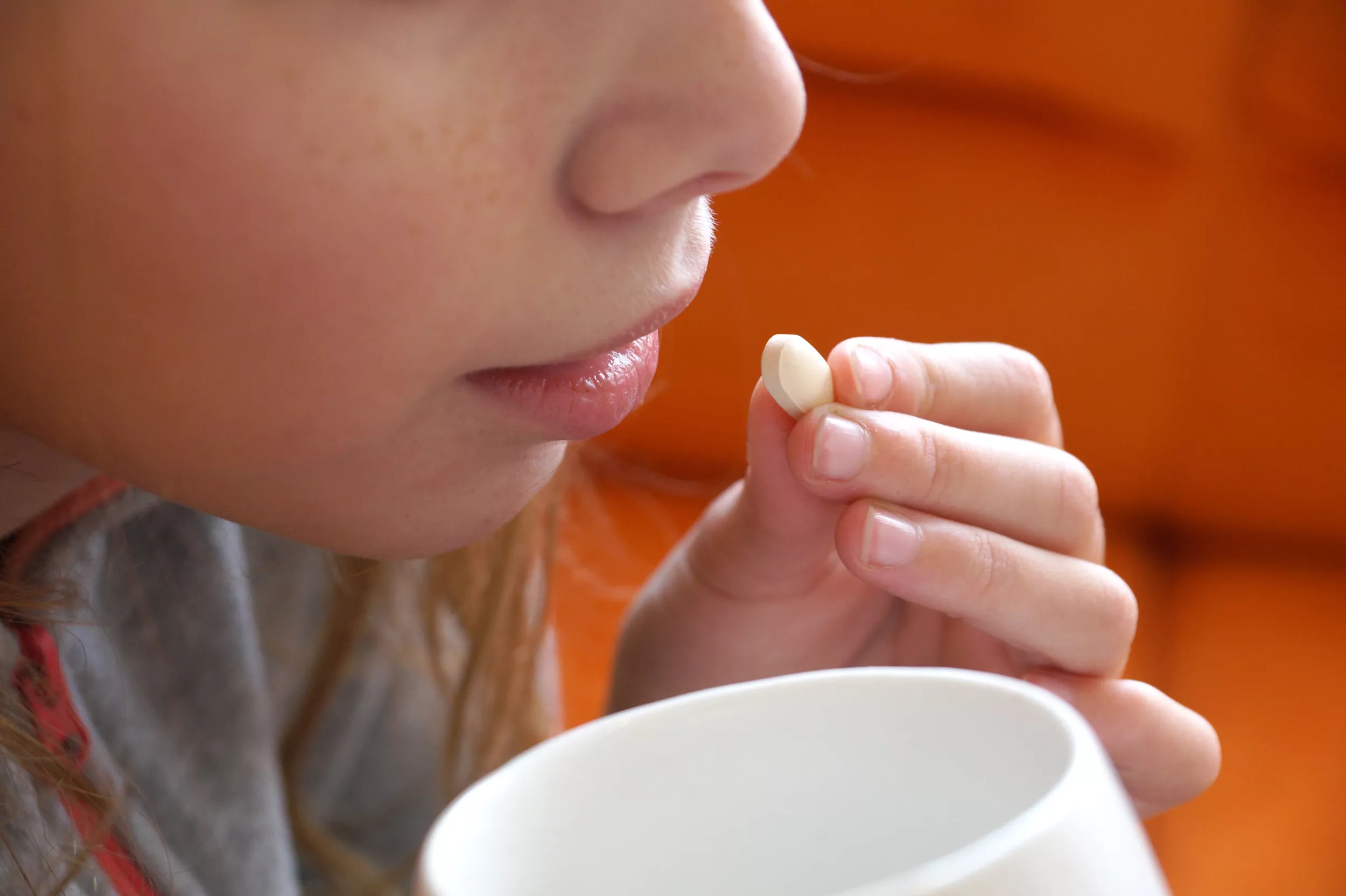 Parents Drugged Kids for Years With 'Alice in Wonderland' Bag of Opiates - Vimarsana News
