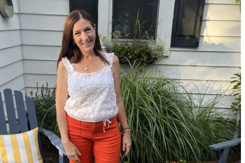 Darcey Gohring Adalah Wanita Berusia 40-an