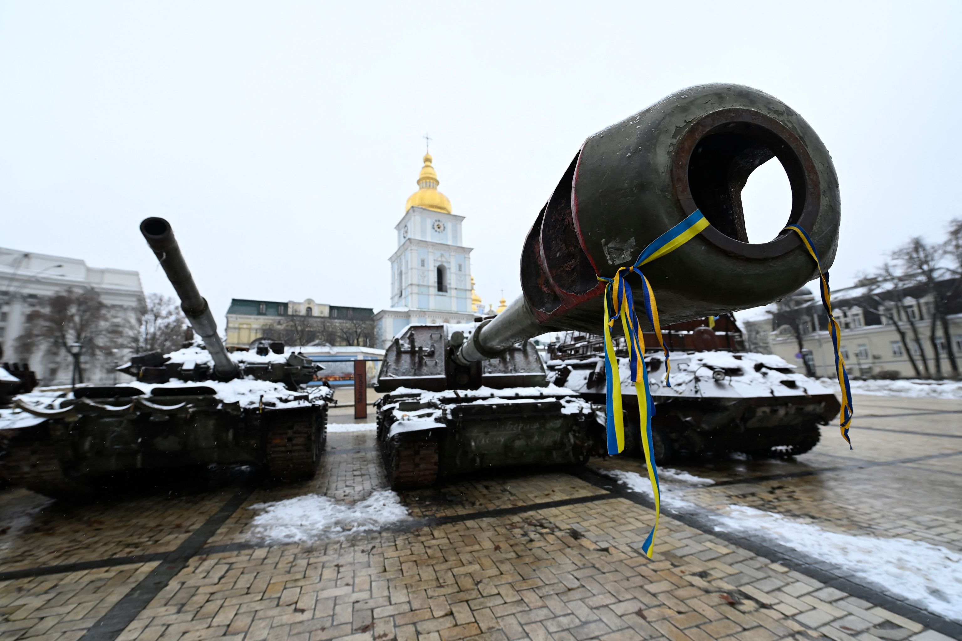 frozen-ground-and-nowhere-to-hide-why-russia-faces-brutal-winter-war