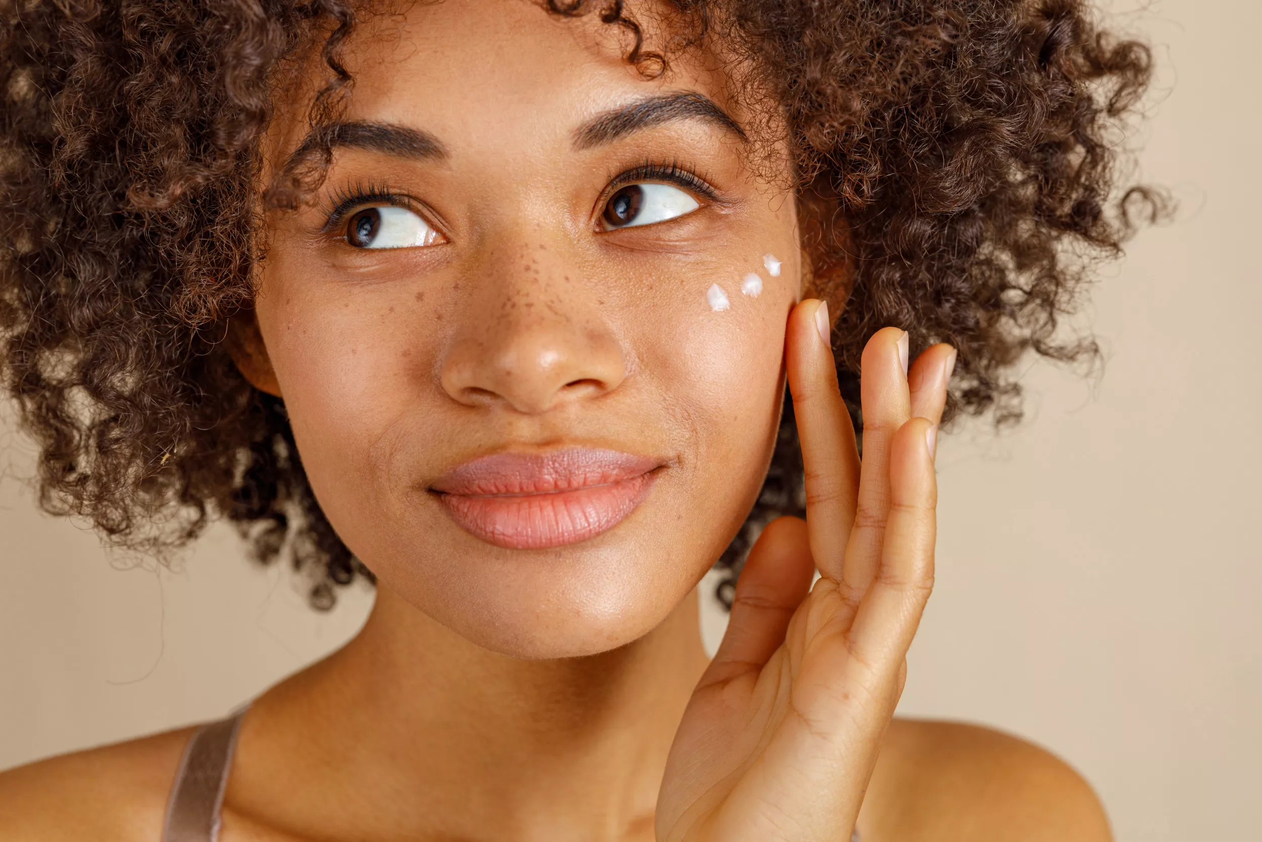 Anti-Ageing, Dry Skin, Redness: Dermatologist Reveals The 'Best' Skincare - Vimarsana News