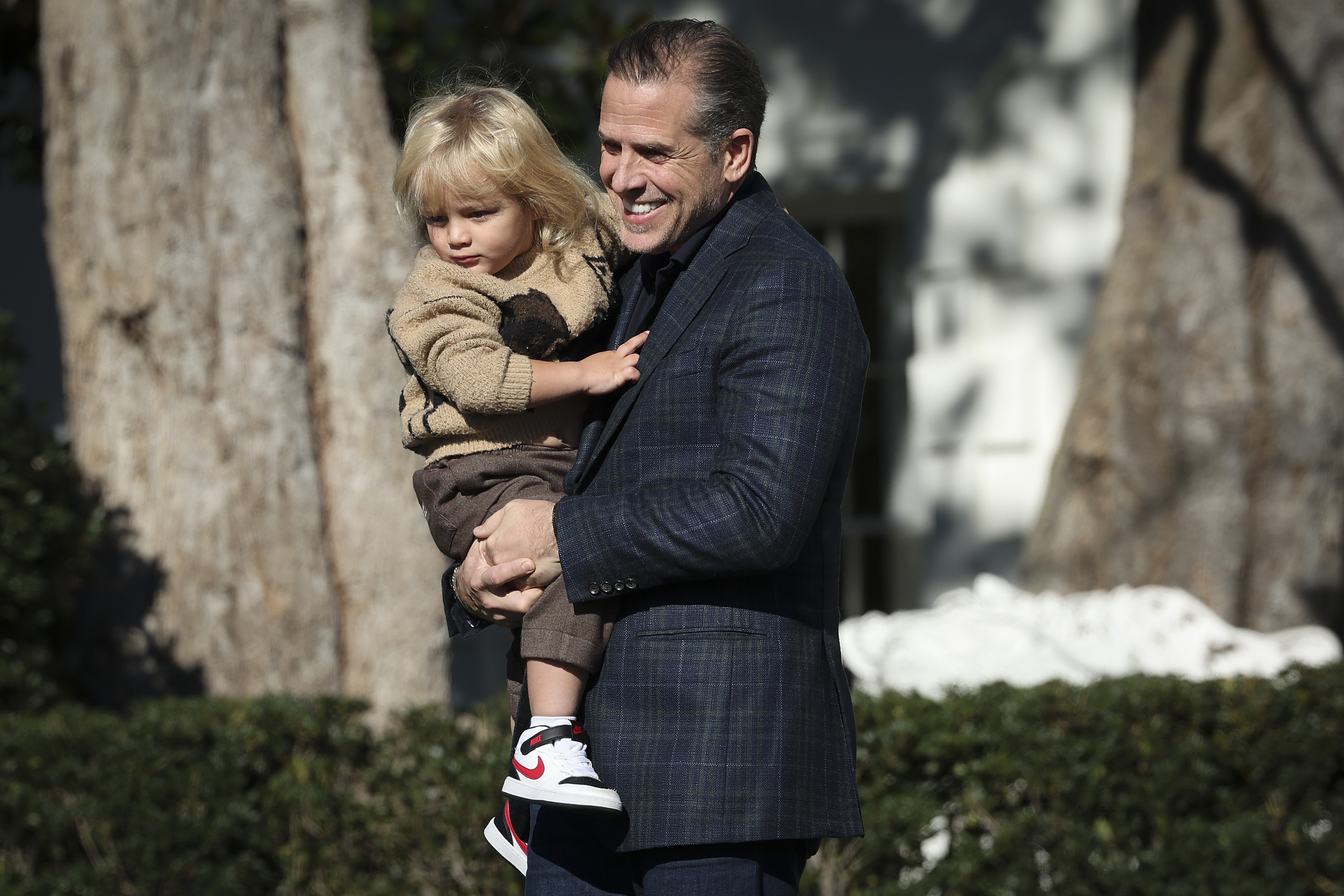 Latest Hunter Biden Problem Puts White House in Tight Spot - Newsweek