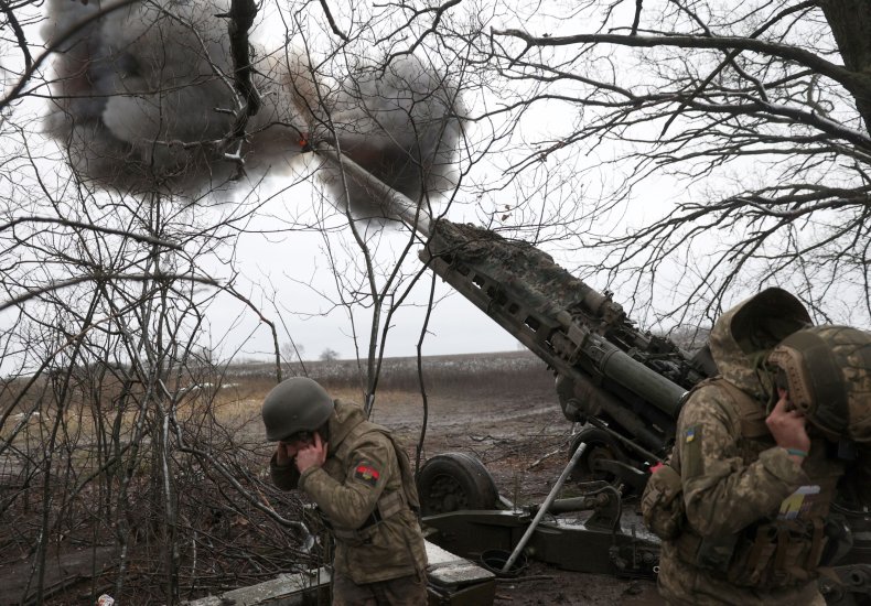 Ukraine troops fire M777 howitzer eastern front