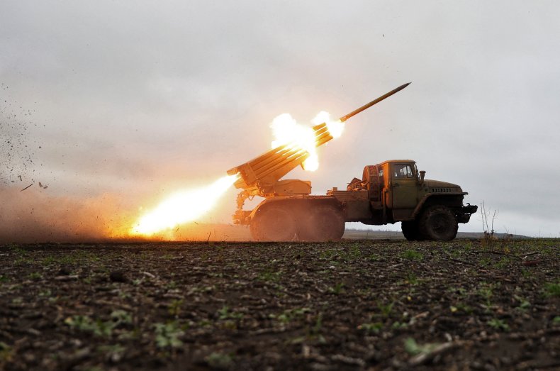 GRAD MLRS Ukraine khai hỏa vào các vị trí của Nga