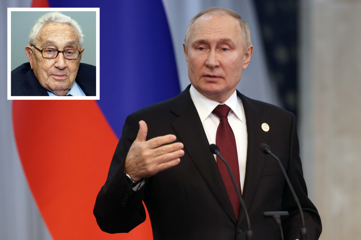Vladimir Putin and Henry Kissinger 