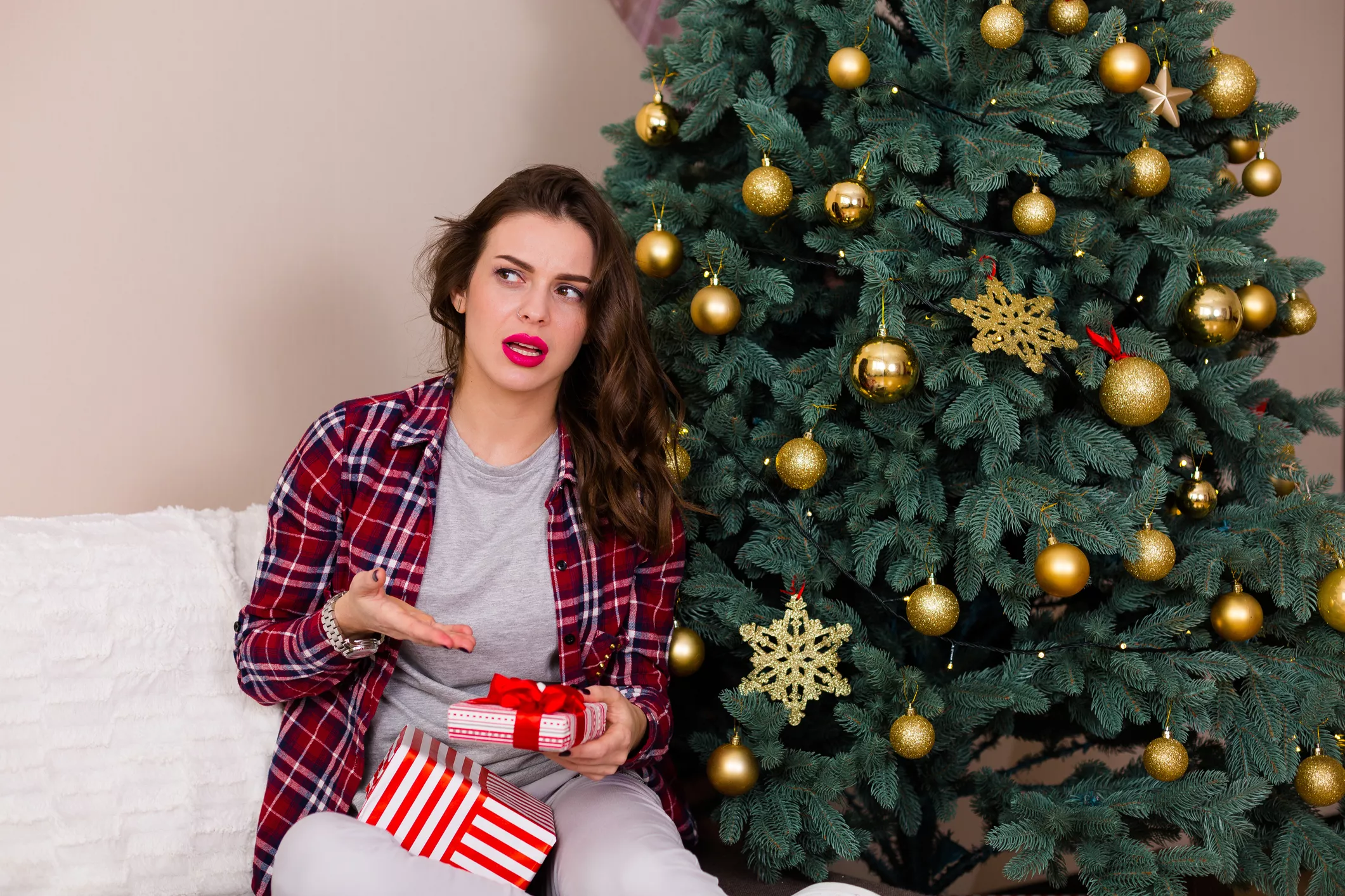 Dad Backed for Demanding Family Not Give His Kids Any Christmas Presents - Vimarsana News