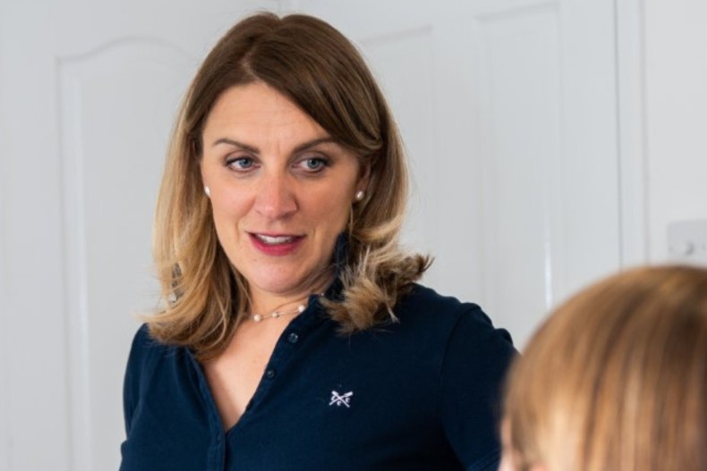 Esther Fox Became a Physiotherapist At 23