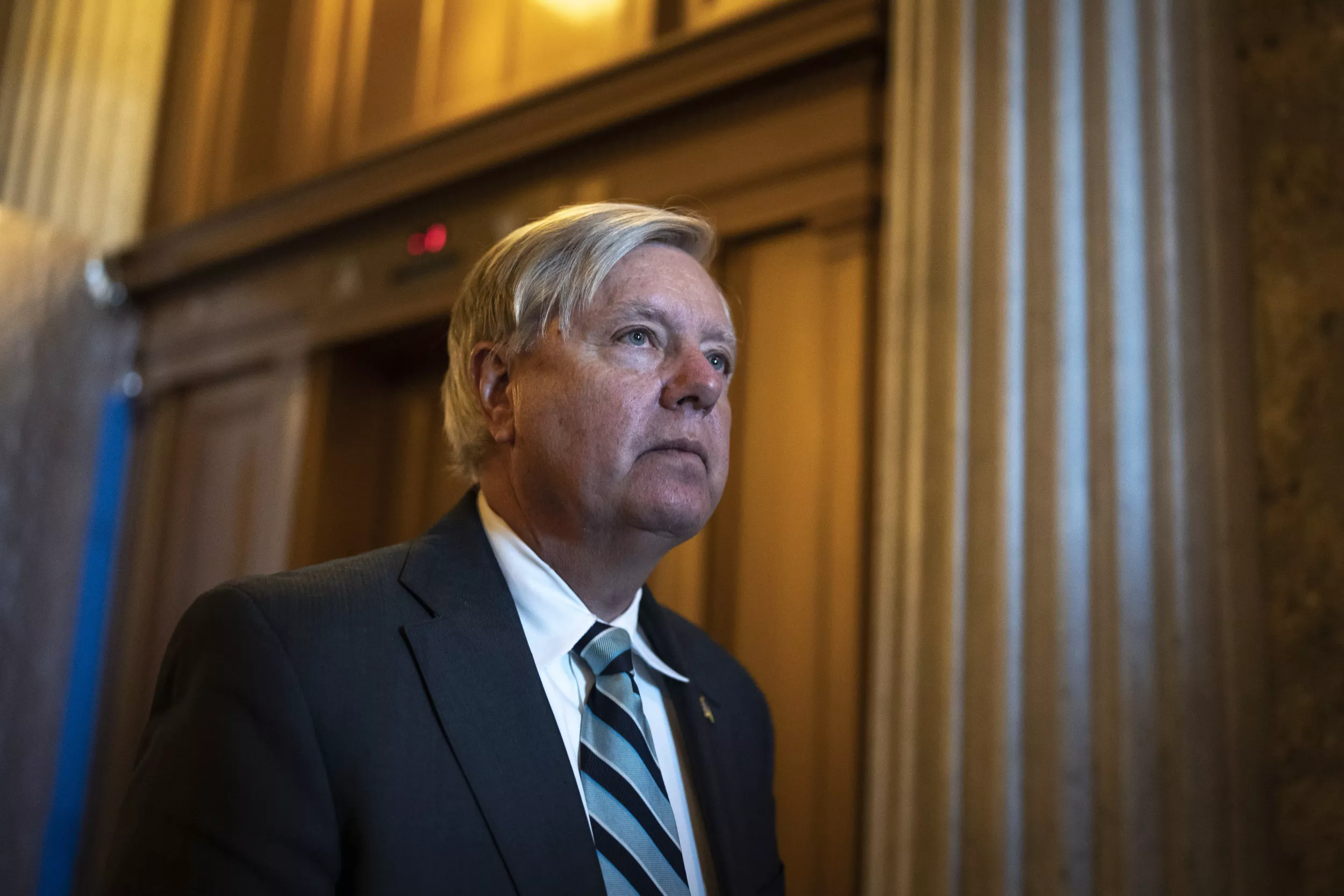 Lindsey Graham Defies GOP Pushback, Says U.S. Should Go 'All In' on Ukraine - Vimarsana News