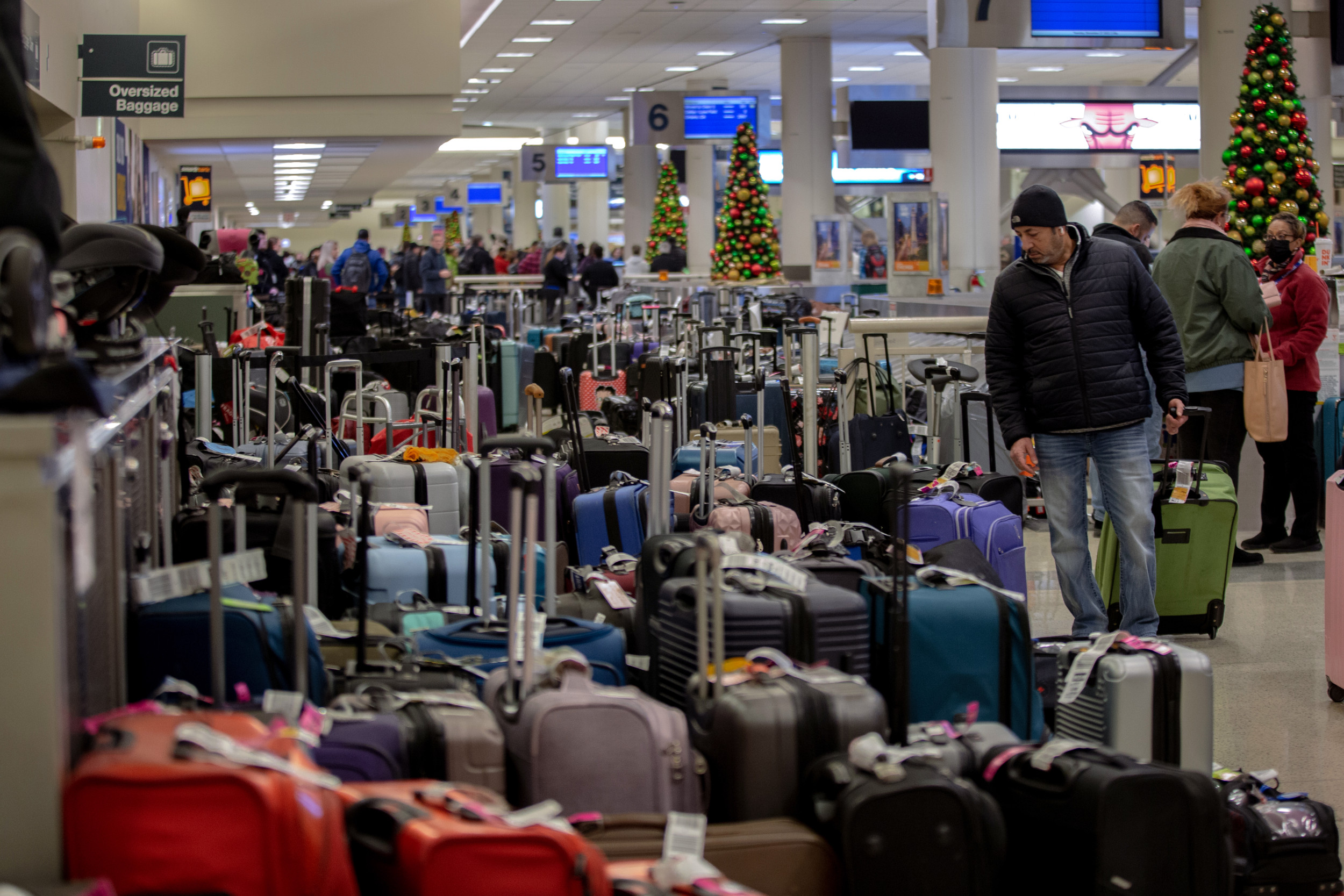 Southwest Airlines Videos Show Thousands of Lost Luggage: 'Sea of Bags