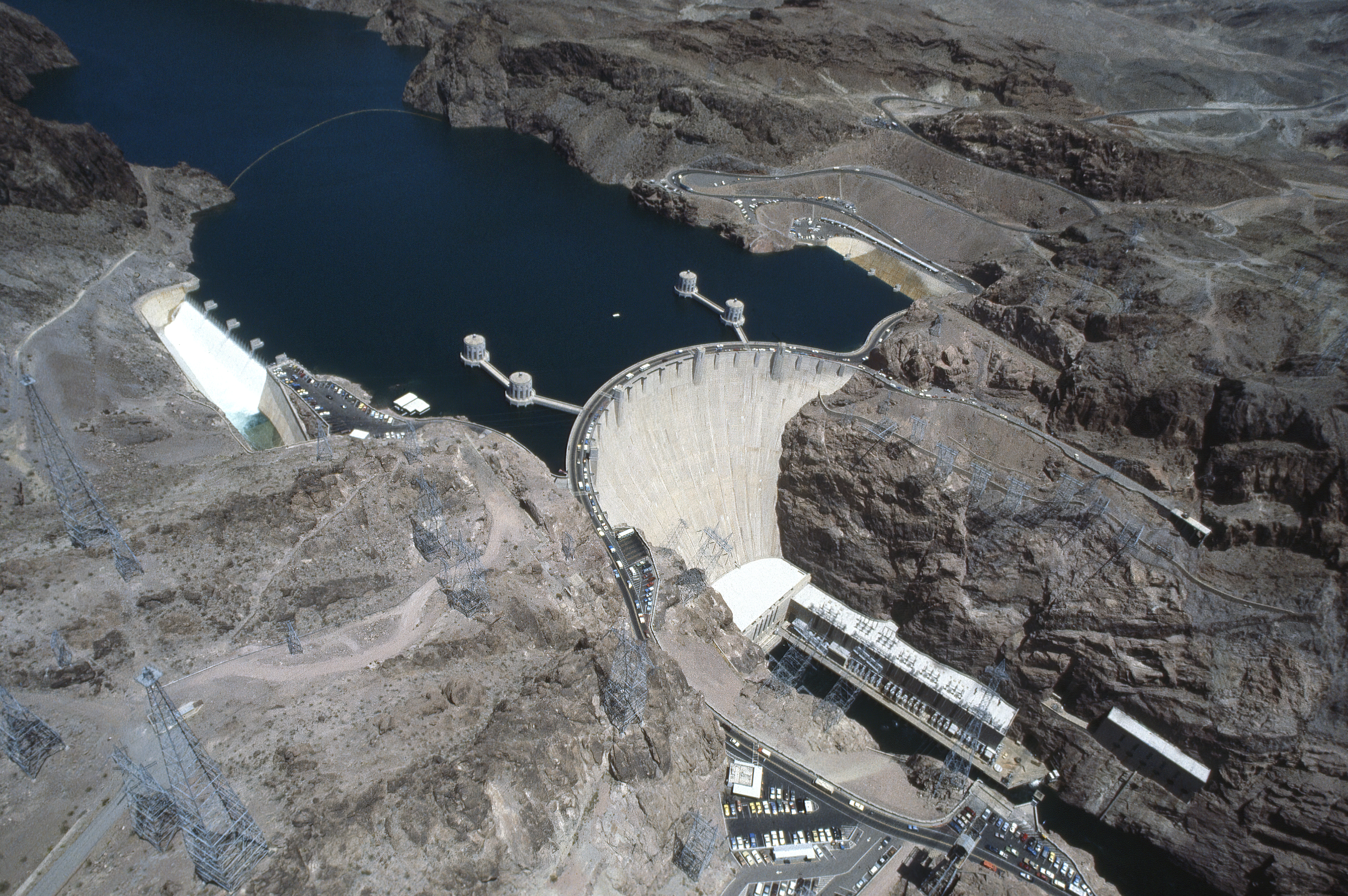 Lake Mead Water Levels Over Time Shown In Before And After Pictures   Overflow Lake Mead 