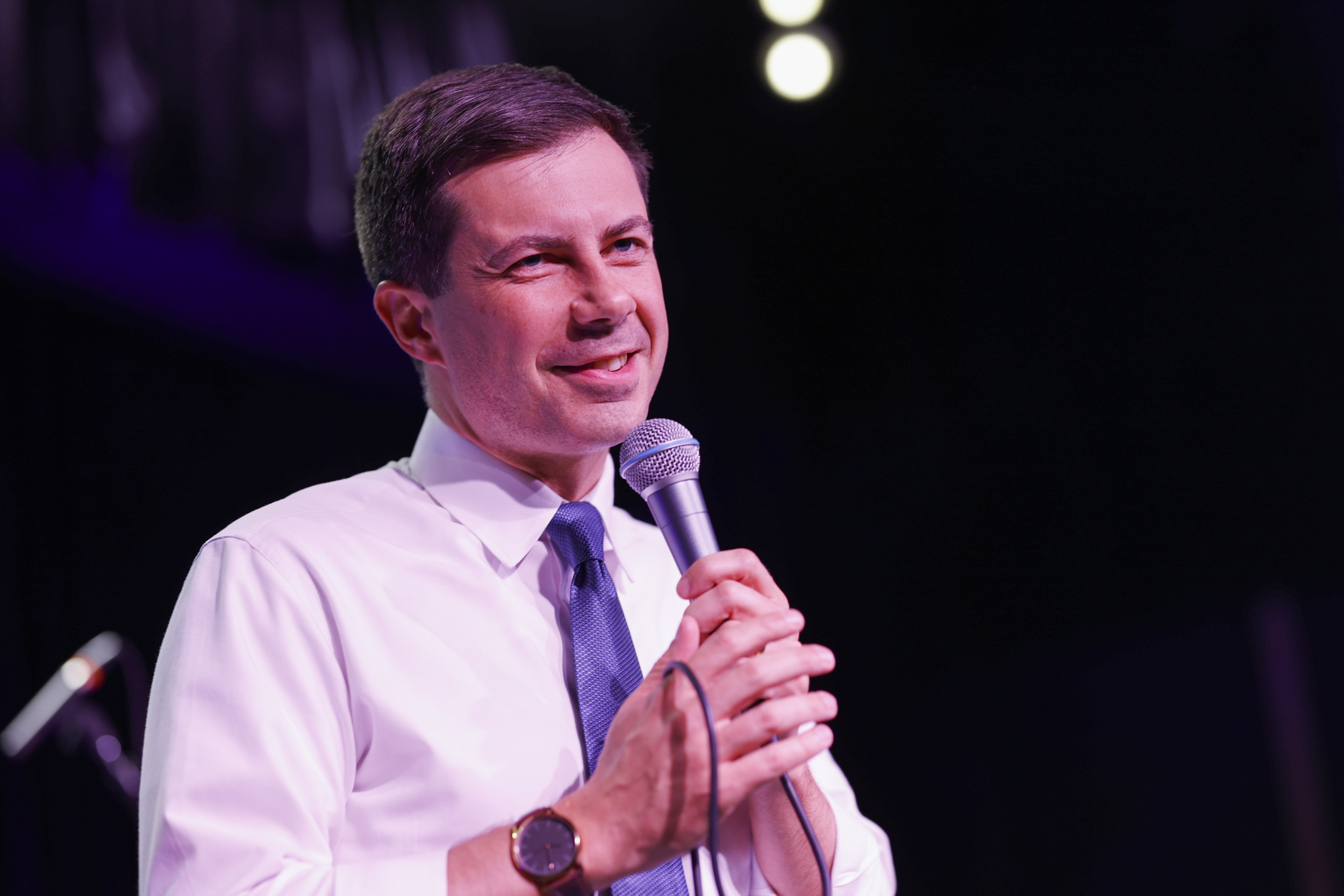 Lauren Boebert Blasts Pete Buttigieg Over Grounded Flights Fiasco: 'Bravo'