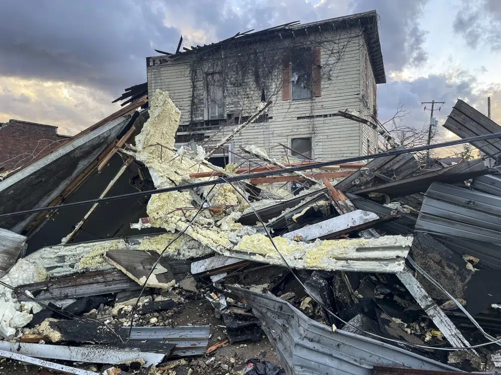 Deadly Tornadoes Hit South Live Updates: Seven Dead in Alabama, Georgia