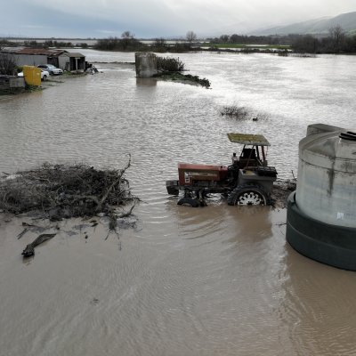 Flooding Salinas Farmland Flooding Salinas Farmland