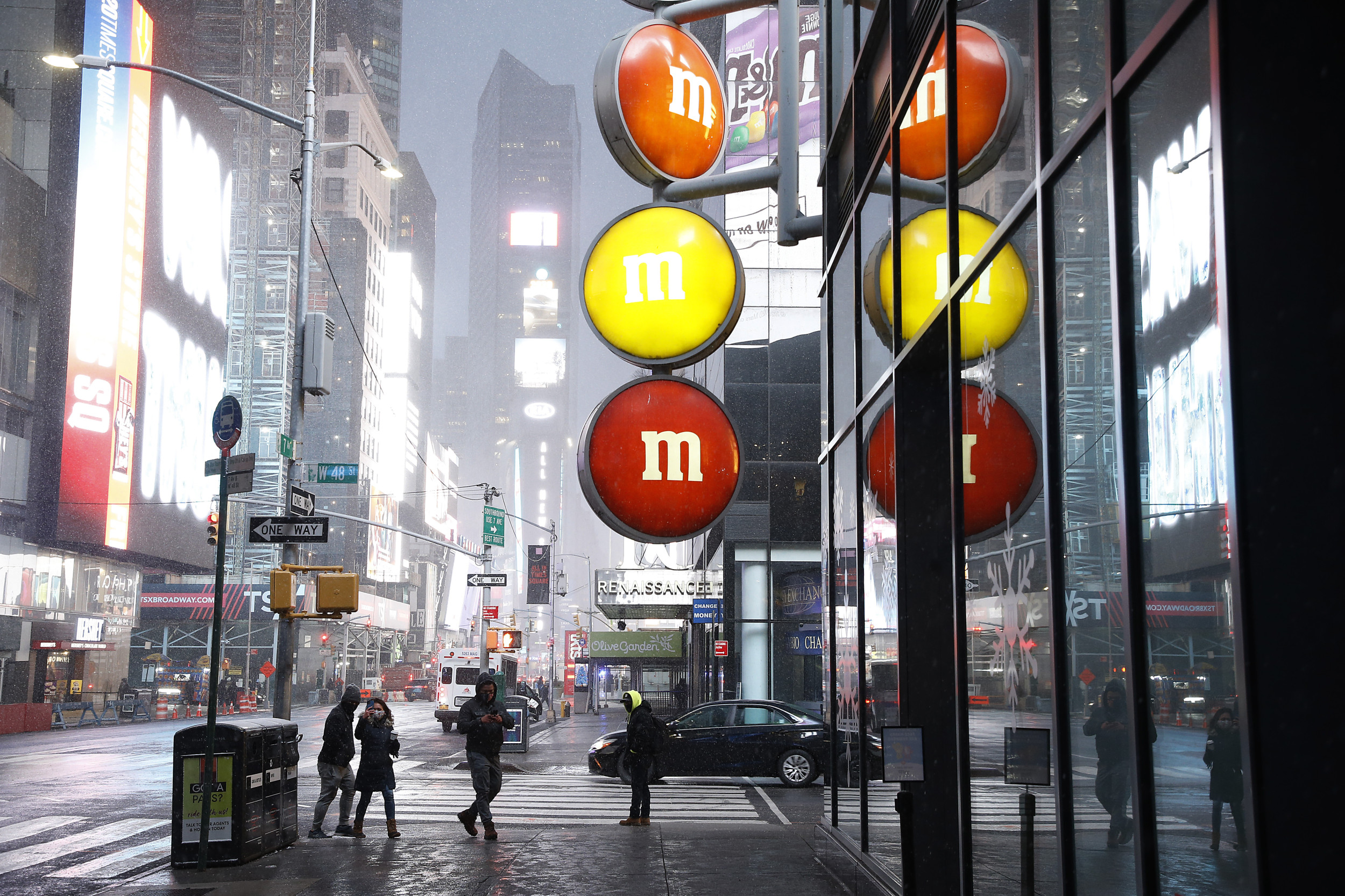 ‘Alpha Male’ Mocked for Demanding All-Male M&M’s: ‘Bizarre Hill to Die On’