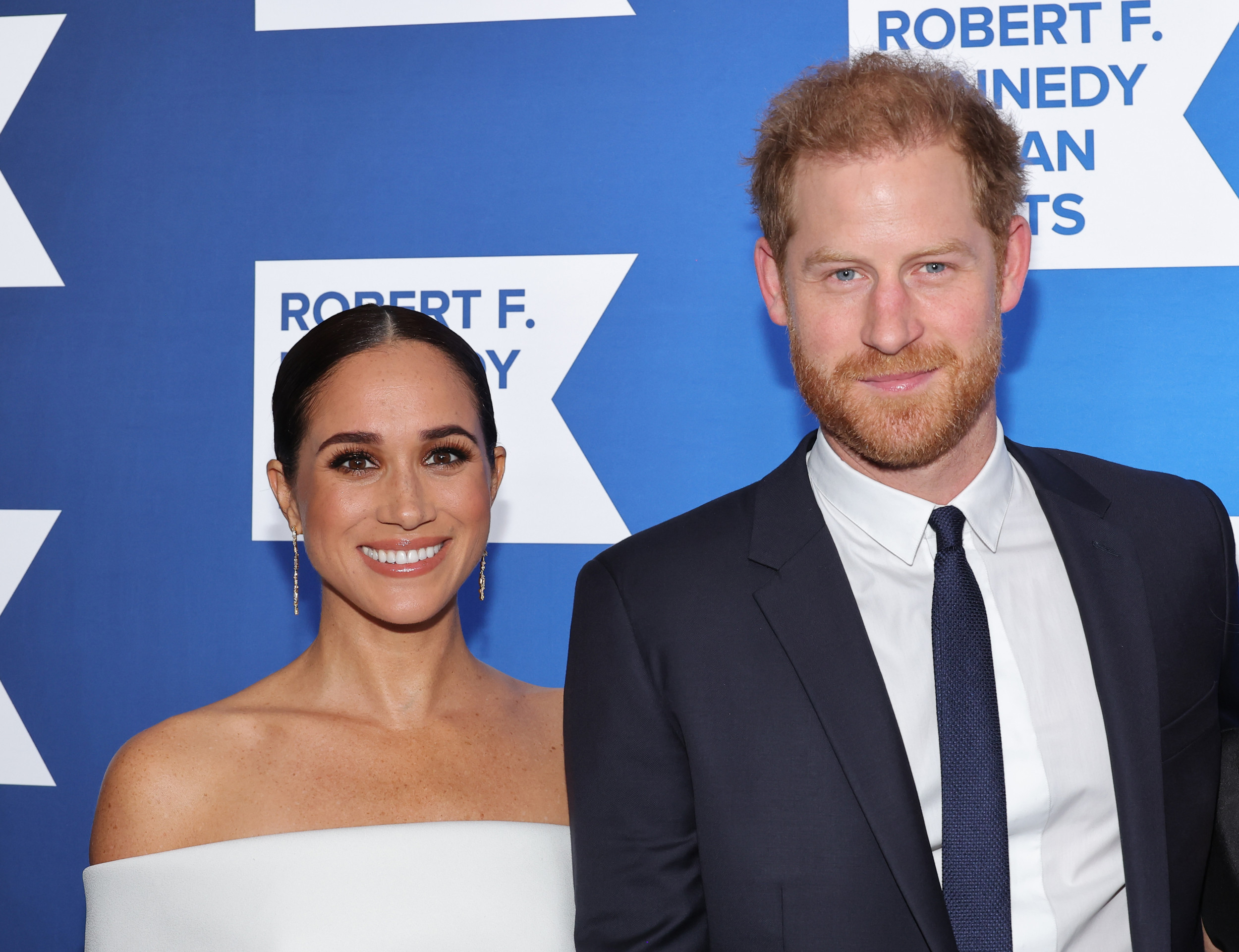 What Prince Harry Said About Meghan Markle's Infamous Curtsy in 'Spare'