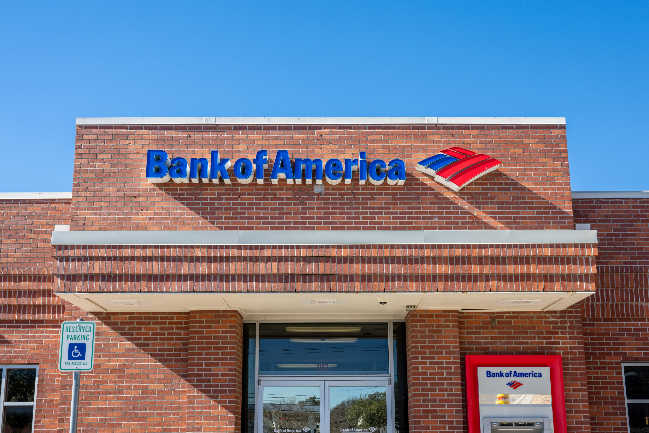 Is Bank of America Experiencing Zelle Glitch? What We Know