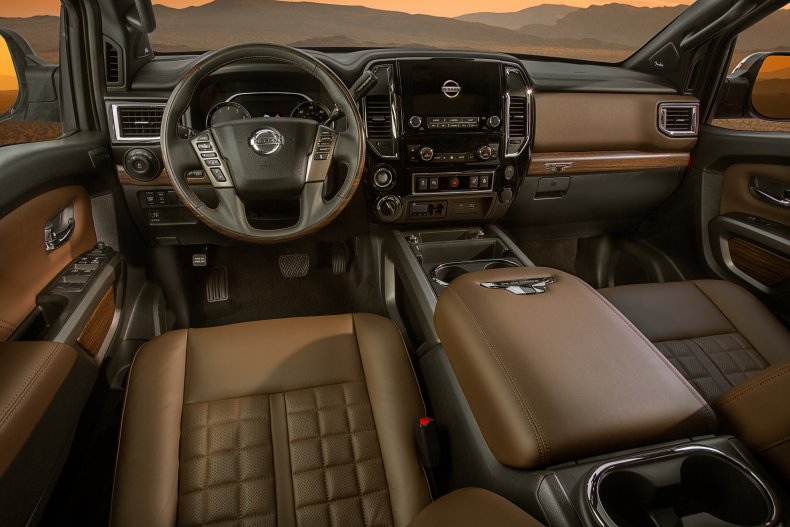 2023 Nissan Titan