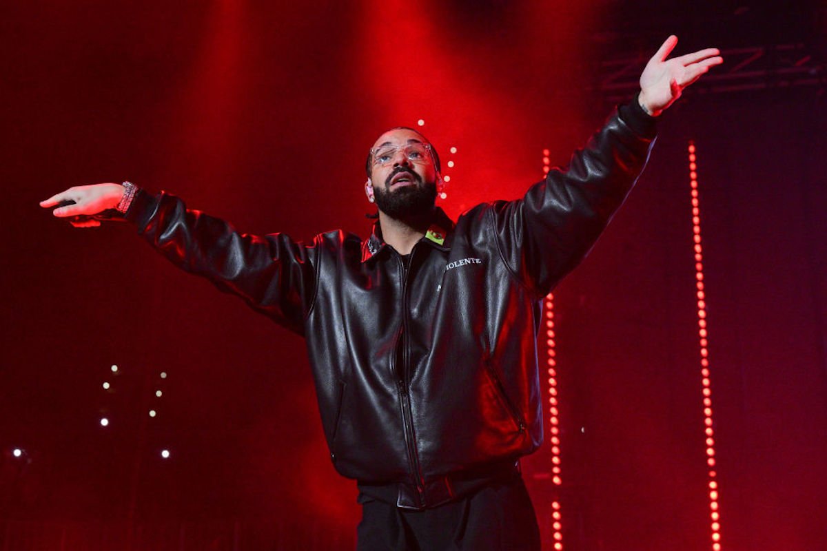 Drake Claims He's Going on Tour in 2023 – SEVENTEENTHEBRAND