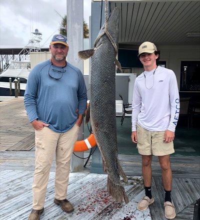 Keith Dees with the record alligator gar Keith Dees with the record alligator gar