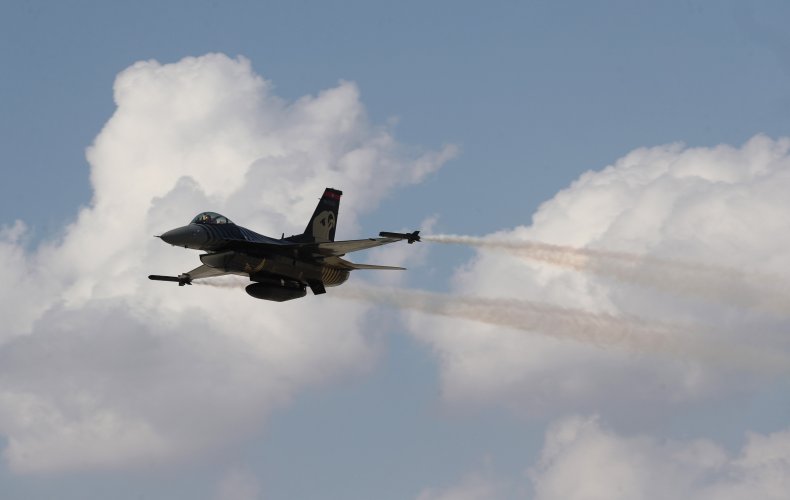 US-made F-16 flying in Turkish air show