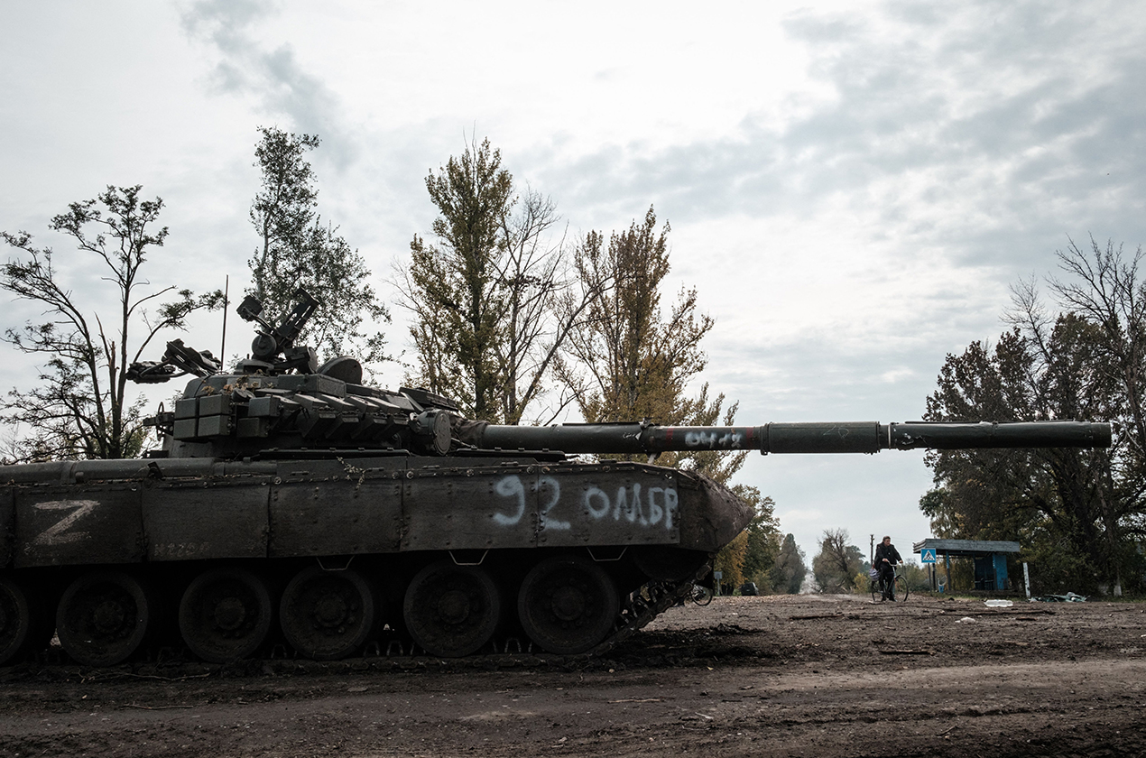 L’Ukraine se moque des Russes avec une vidéo de troupes qui s’effondrent après un accident de char