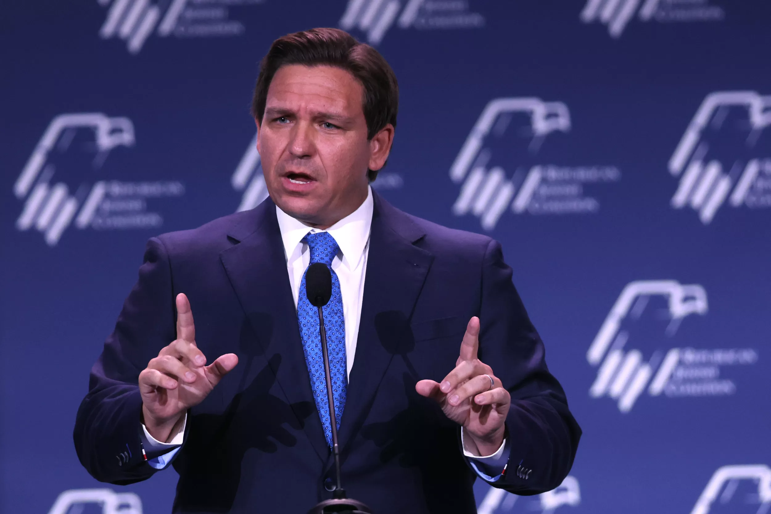 Ron DeSantis' 'Scary' Actions Will 'Exacerbate' Teacher Shortage: Educator - Vimarsana News