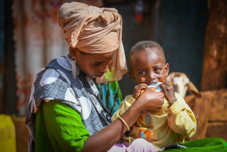 Liben Kefela receives a WFP-supported nutrition supplement