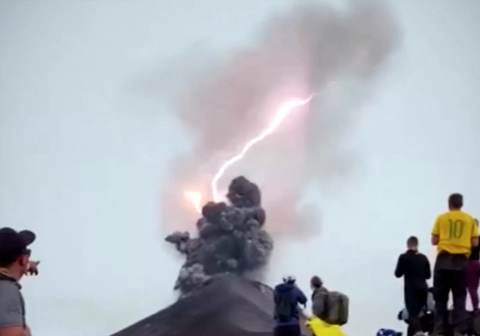 Volcanic Lightning Captured in Incredibly Rare Footage