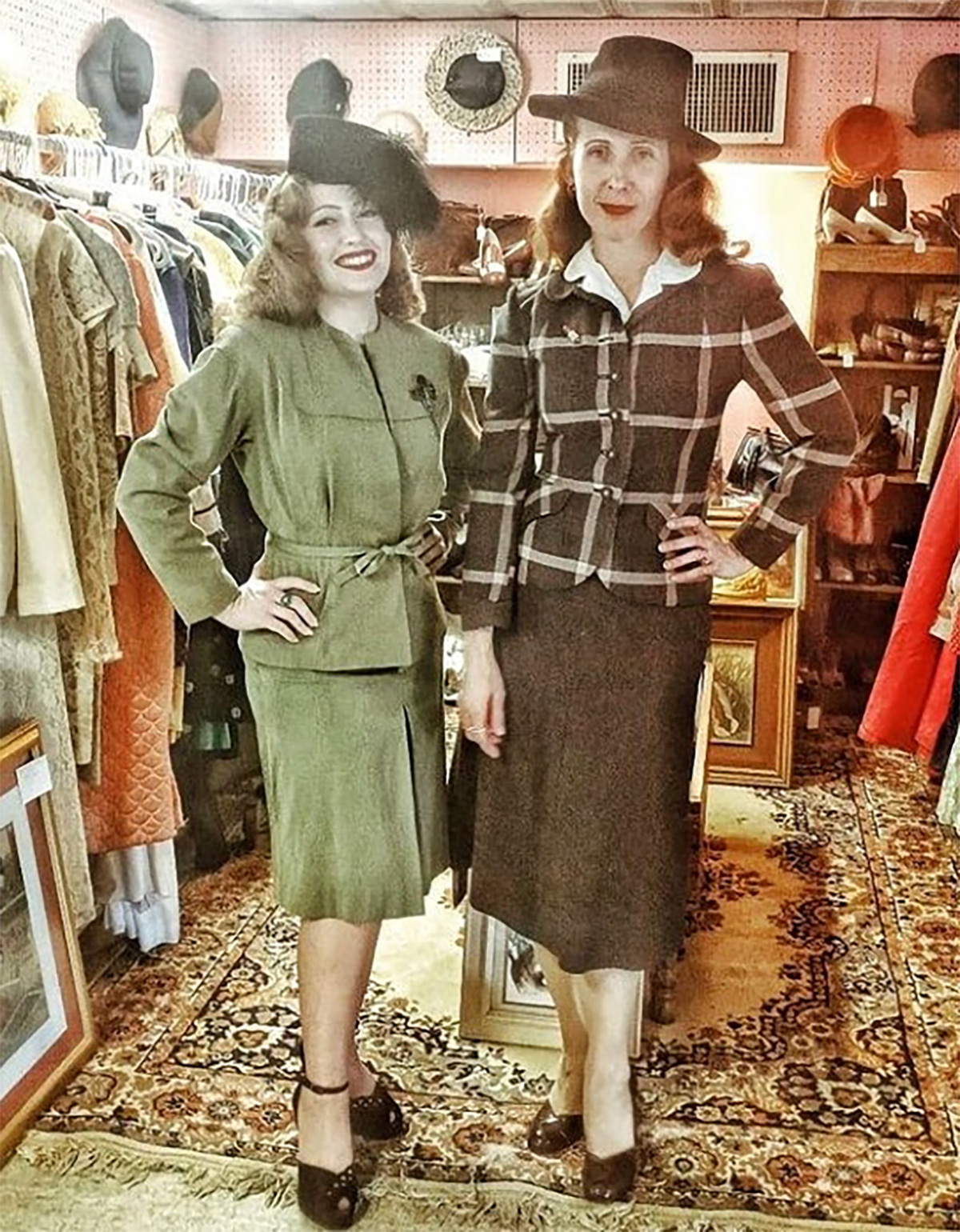 Dallas Women Living in 1940s Time Warp Showcase $20,000 Clothing Collection  - Newsweek