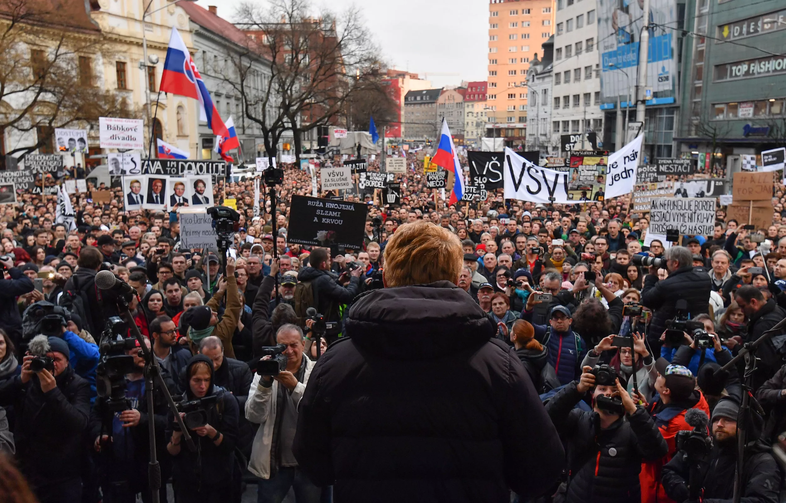 protests-bratislava-slovakia-march-2018.