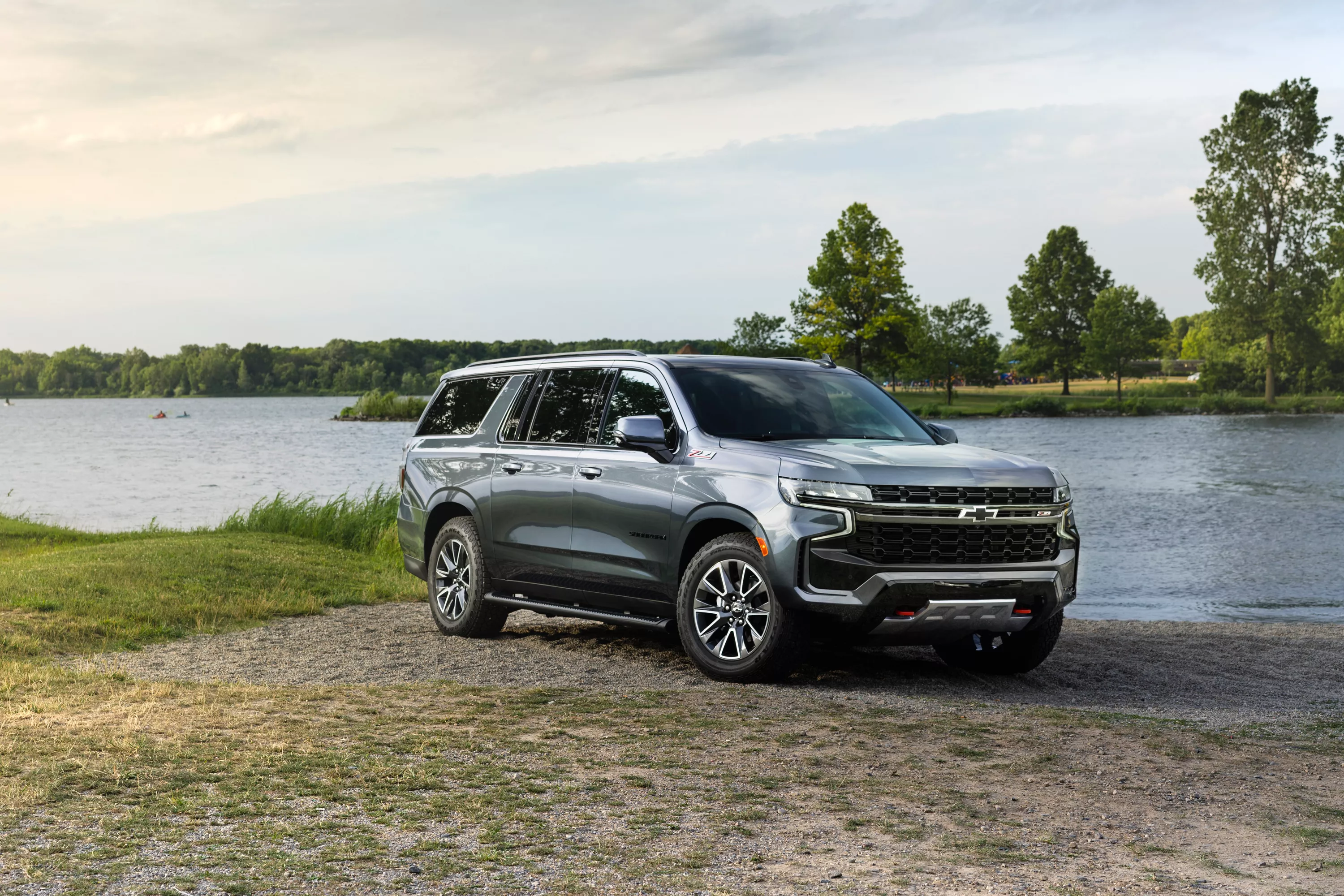 2023 Chevrolet Suburban Review: Family-Friendly Road Trip Comfort - Vimarsana News