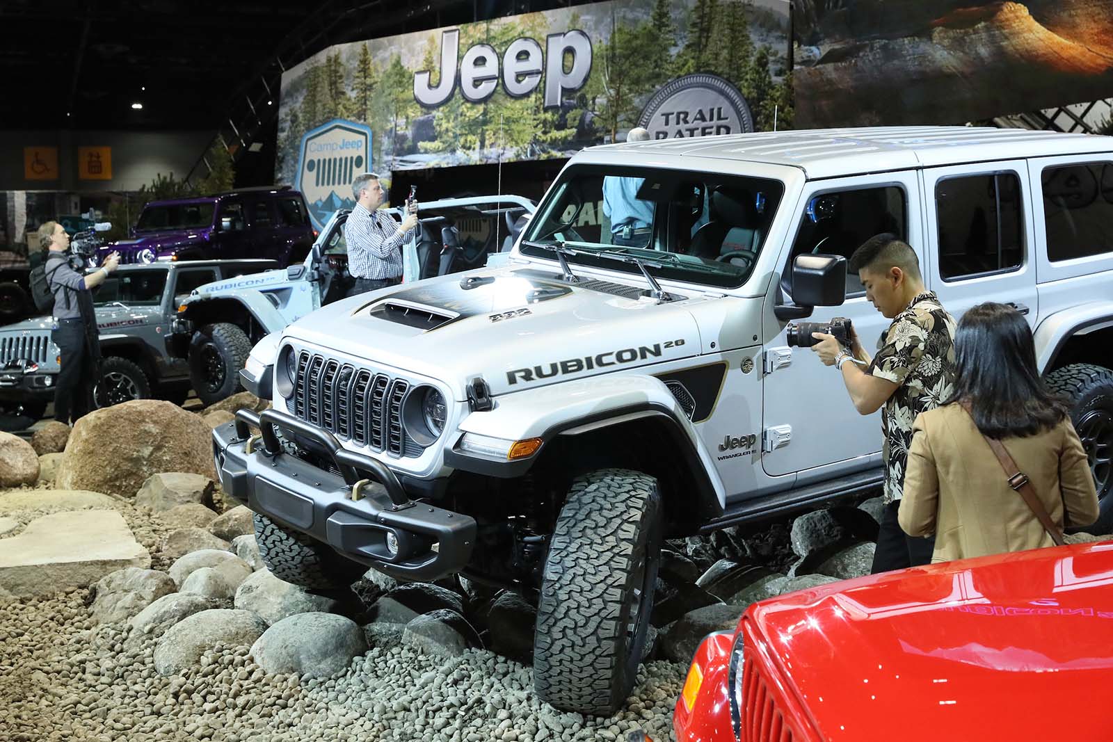 2023 Chicago Auto Show Jeep