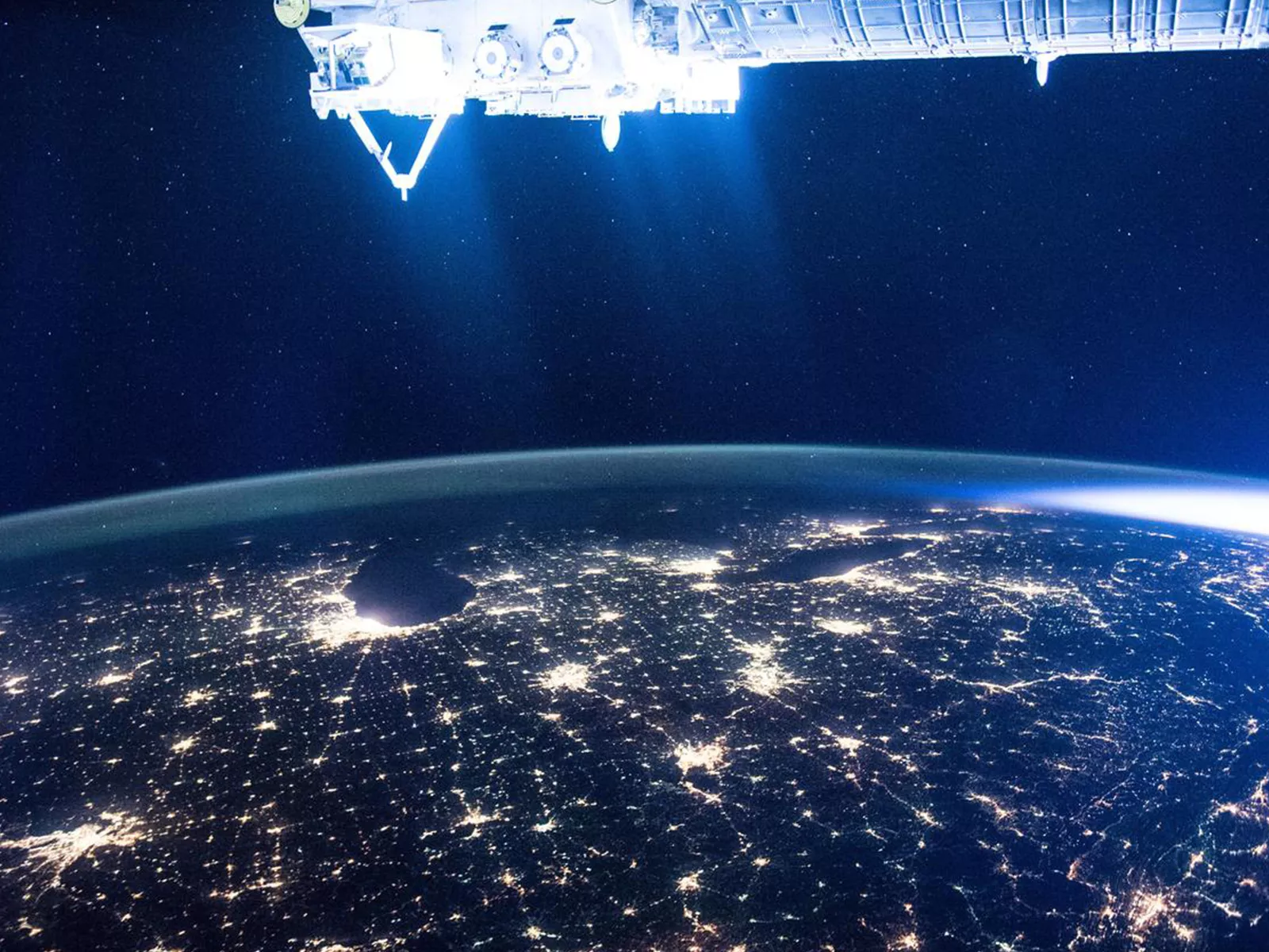 Scientist on NASA's UAP Panel Shares Thoughts on Lake Huron UFO - Vimarsana News